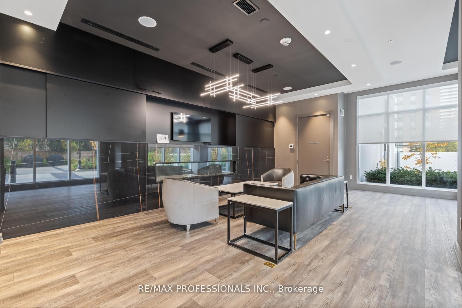 10 Wilby Cres, #1603