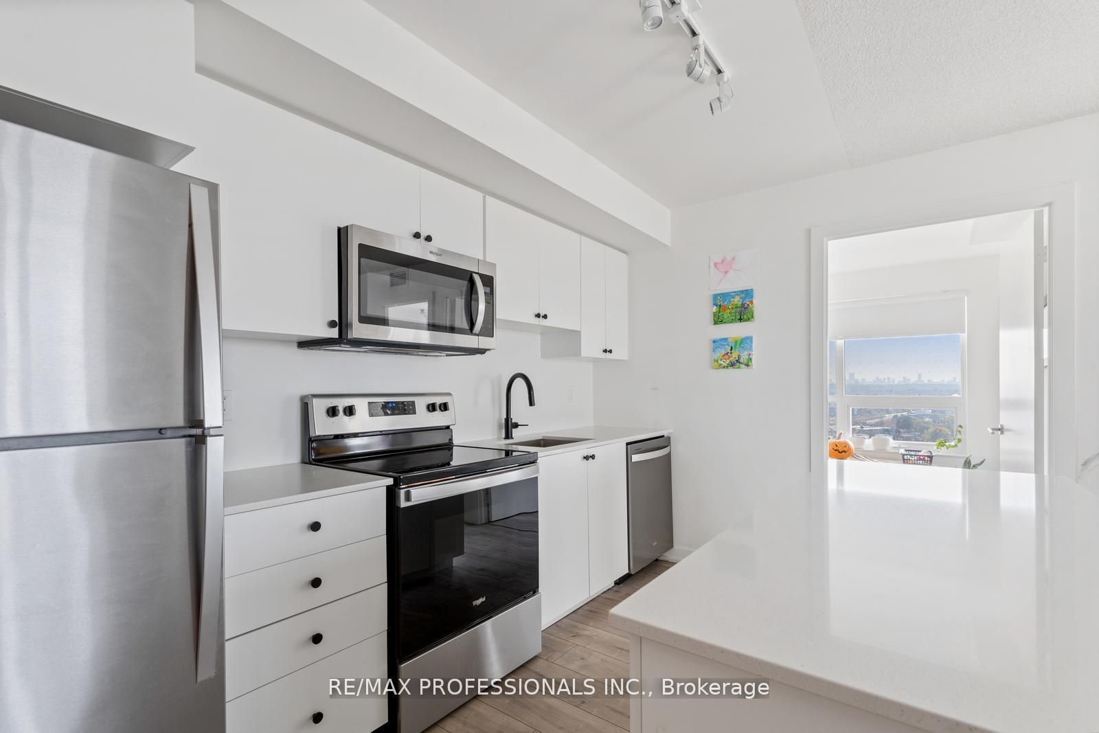 10 Wilby Cres, #1603