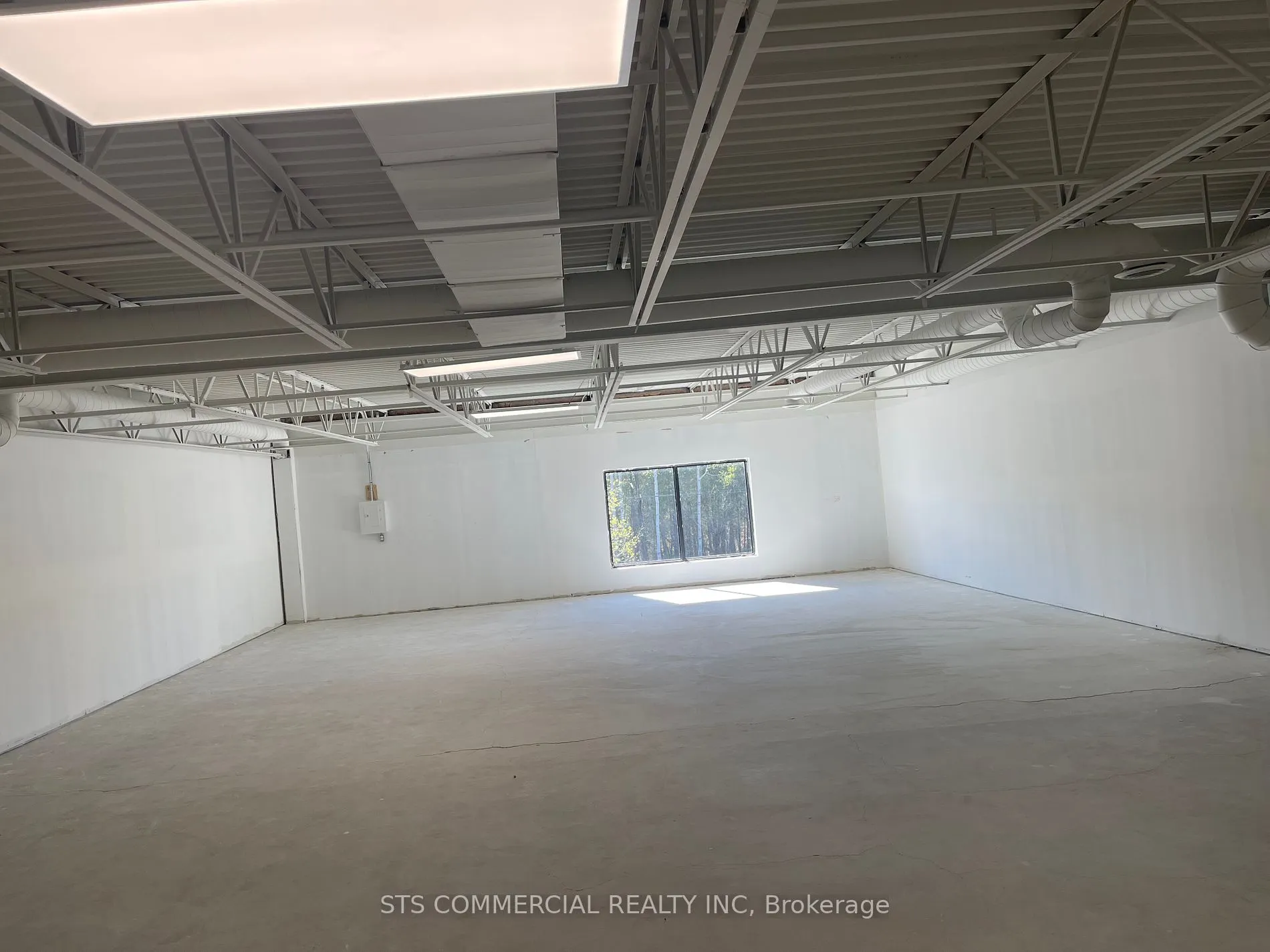 695 Riddell Road, #203