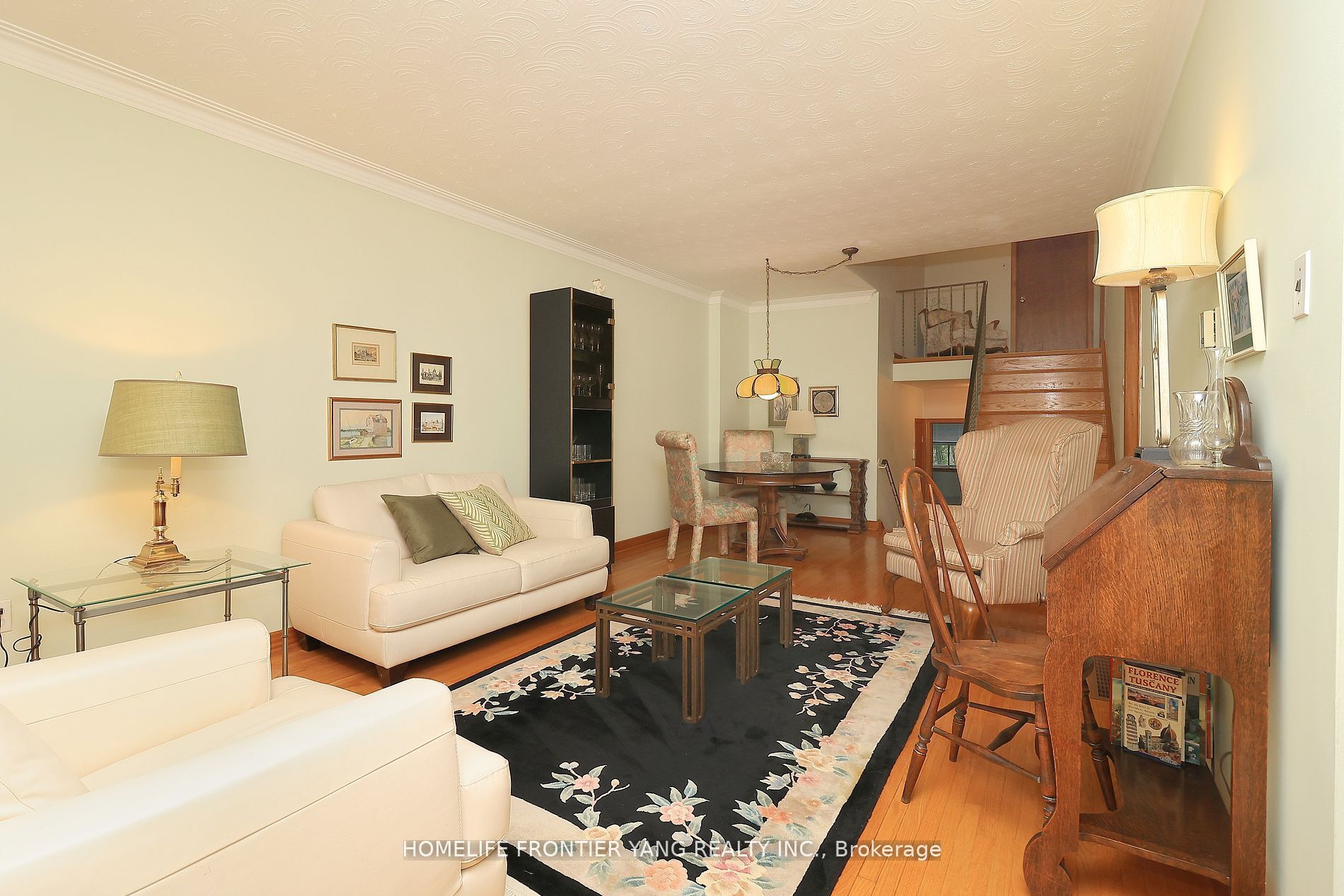 49 Graystone Gdns