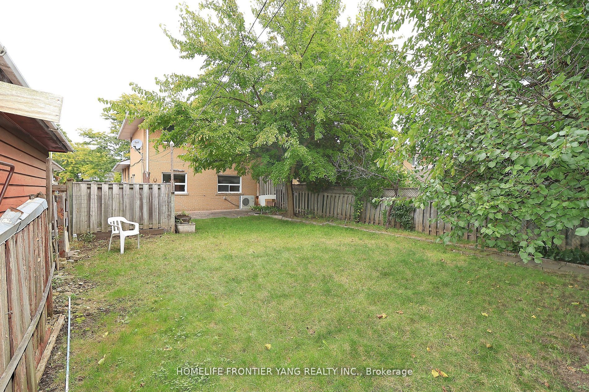 49 Graystone Gdns