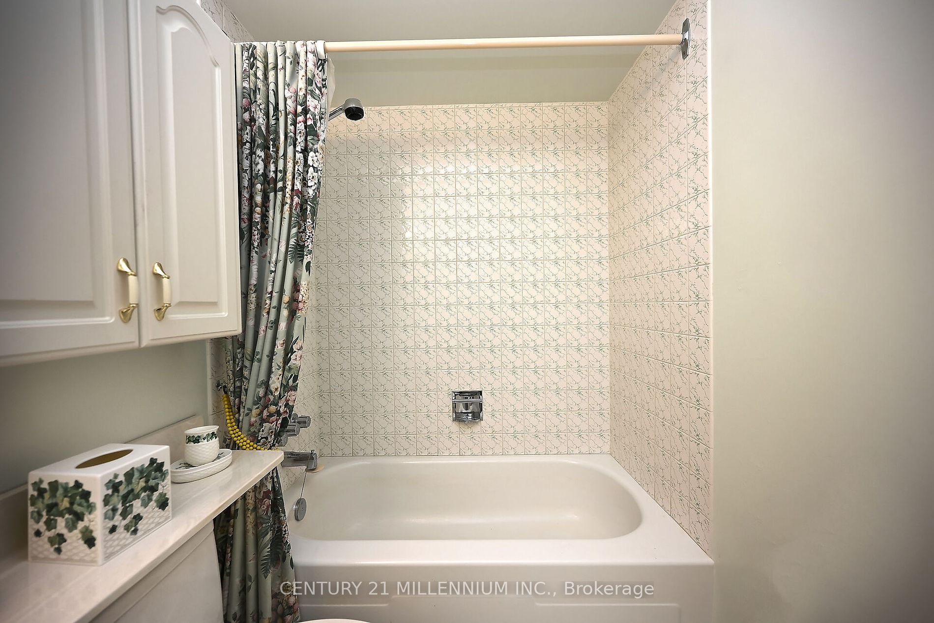 3533 Derry Rd E, #802