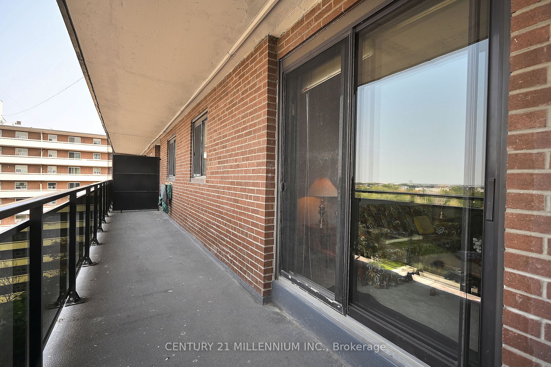 3533 Derry Rd E, #802