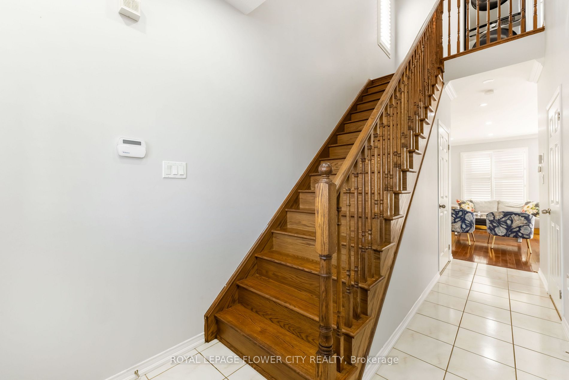 18 Loftsmoor Dr