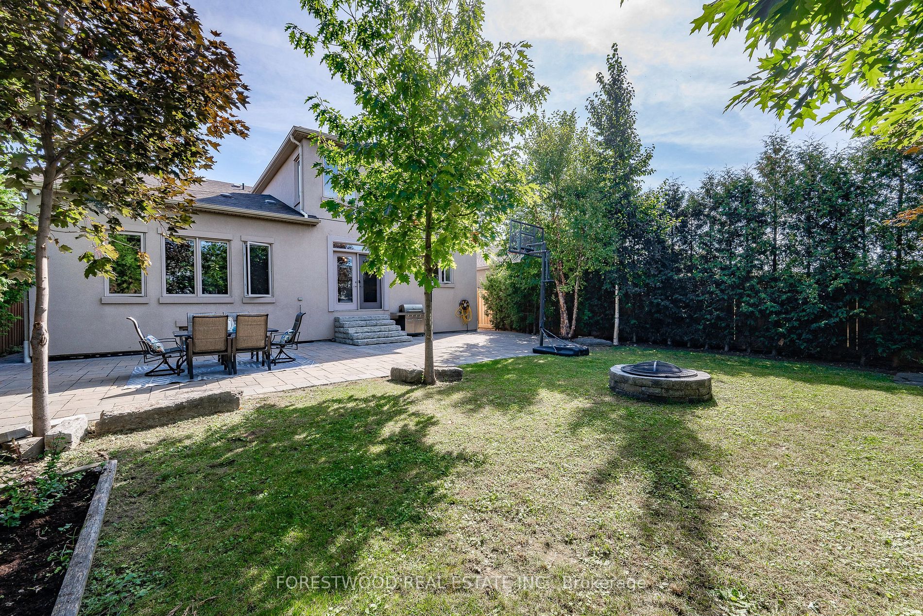 138 Winston Park Blvd