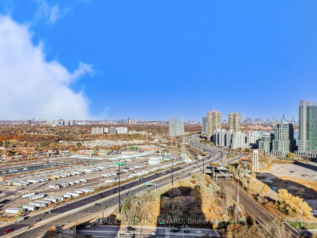 165 Legion Rd N, #2734