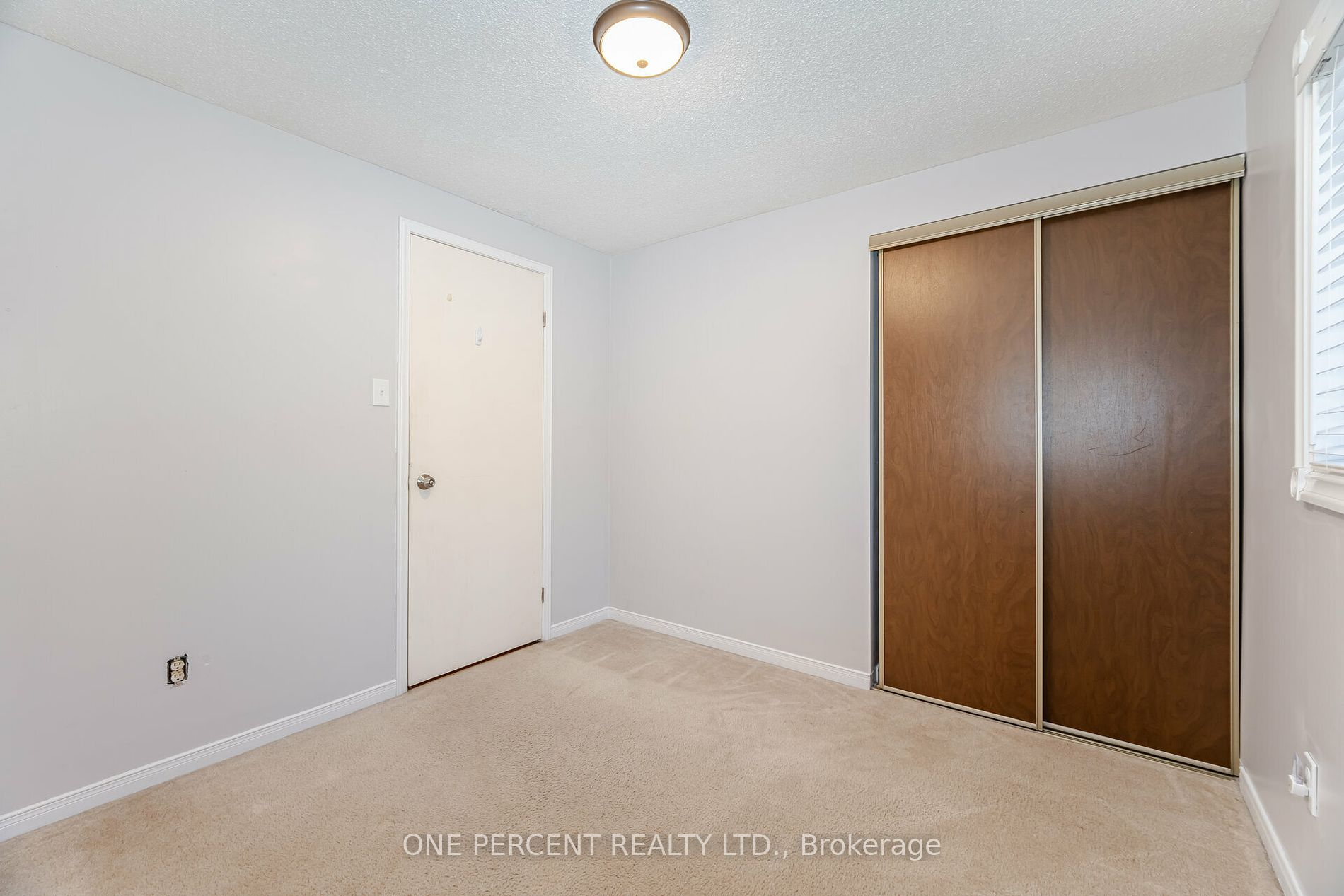 28 Wheatfield Rd