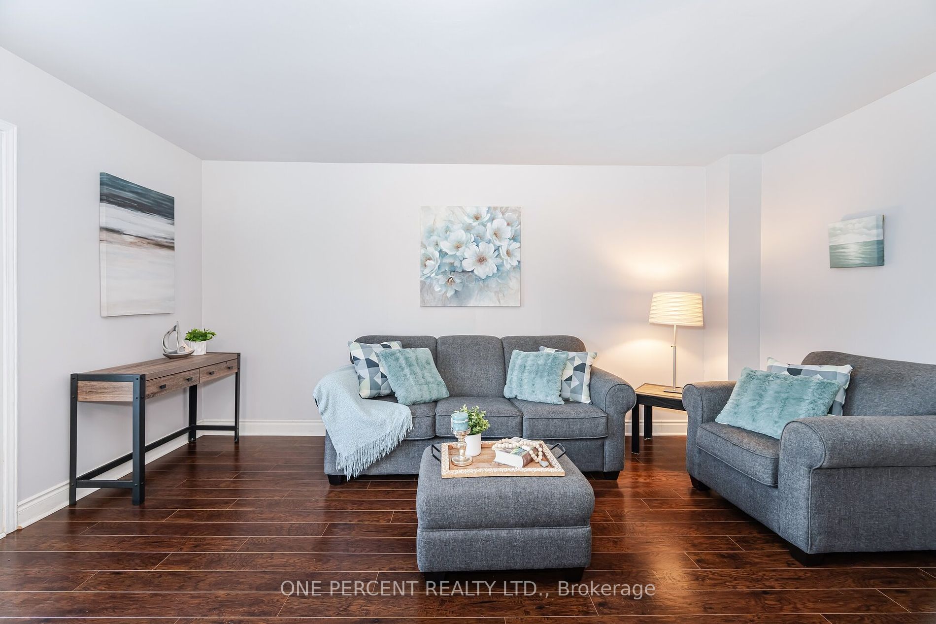 28 Wheatfield Rd