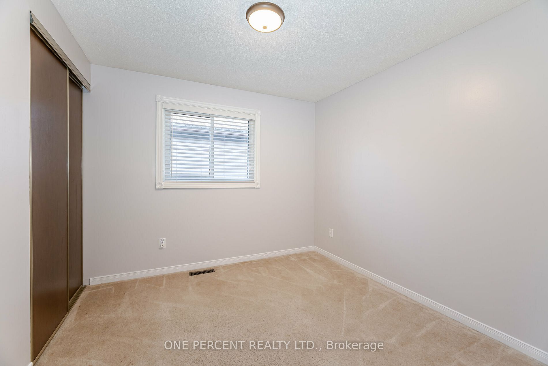 28 Wheatfield Rd