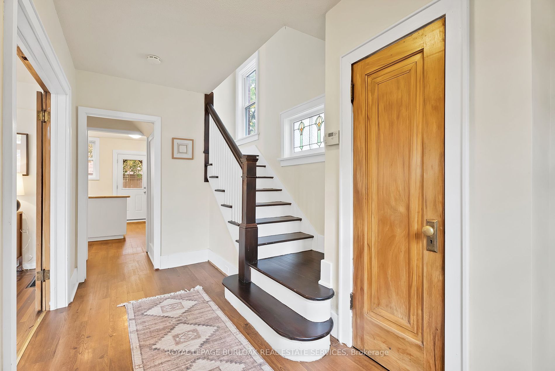 295 Plains Rd W