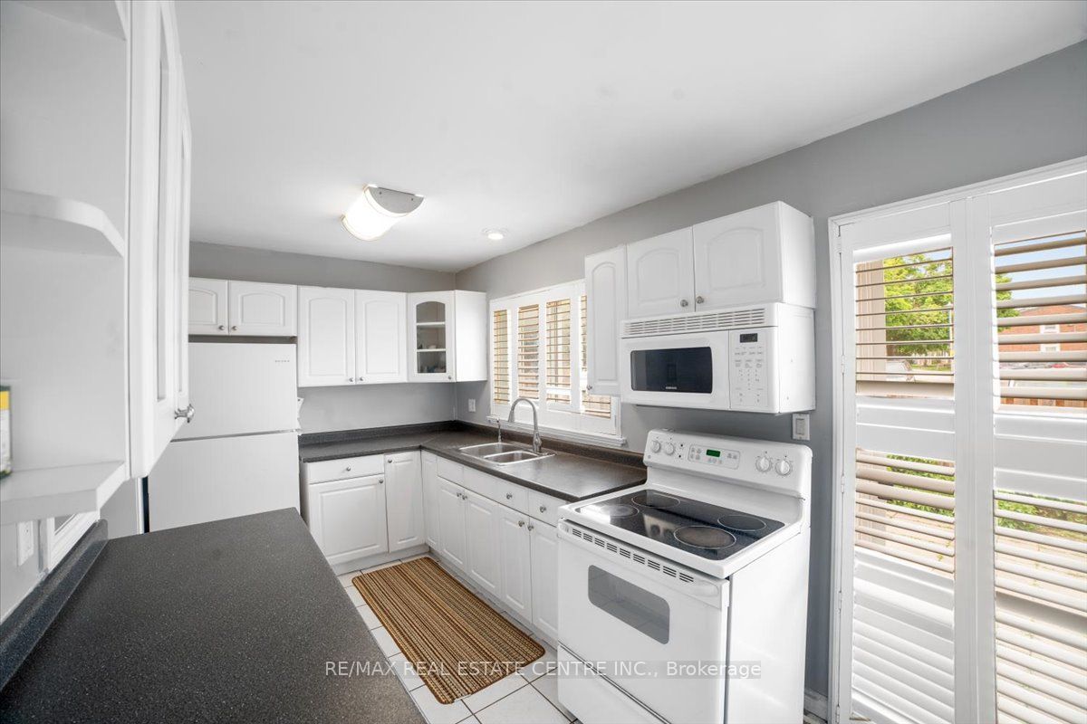 1020 Central Park Dr, #33