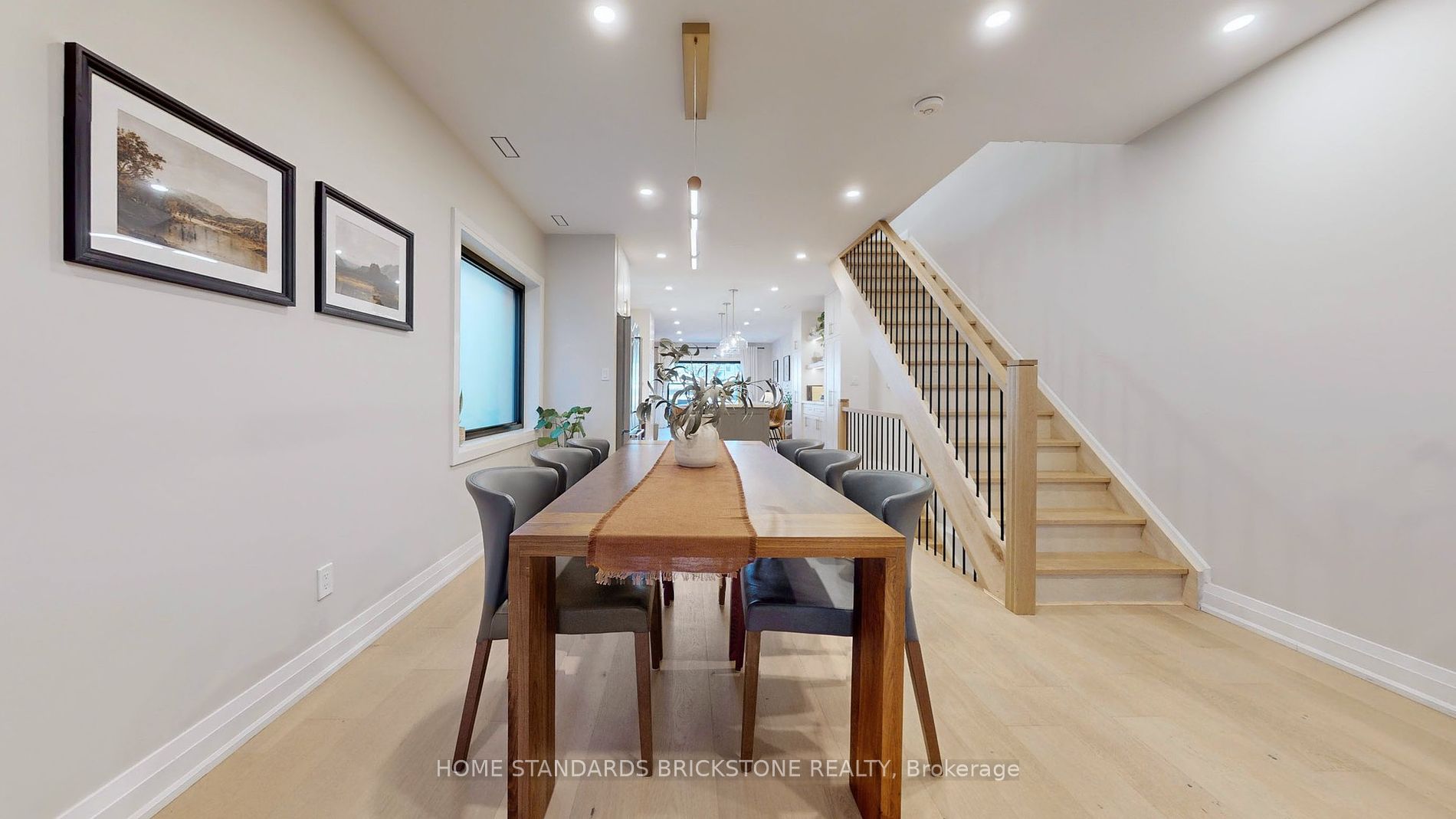 805 Windermere Ave