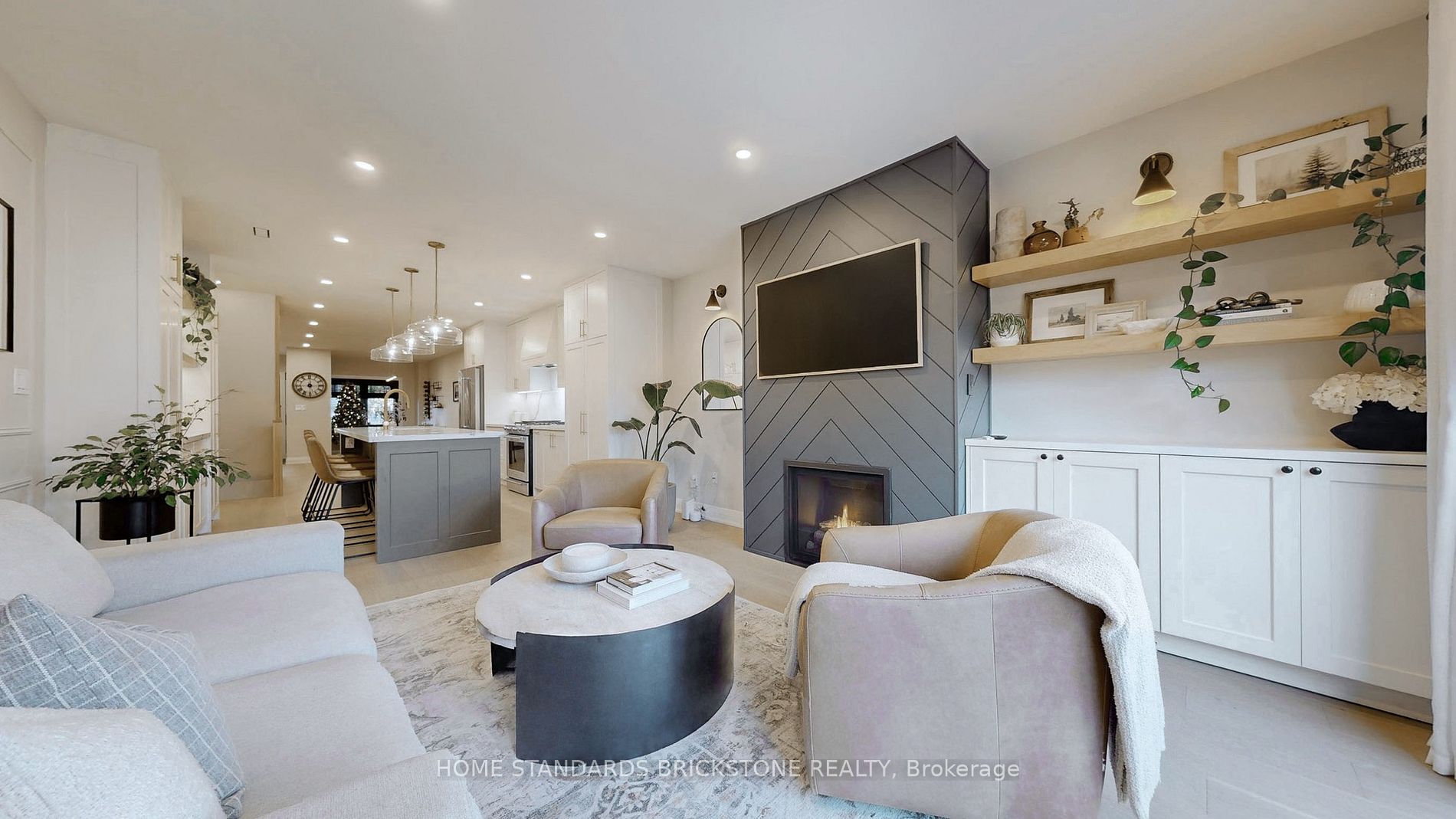 805 Windermere Ave