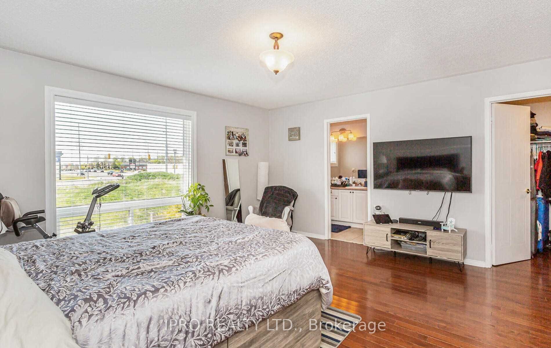 5223 Fairford Cres, #49