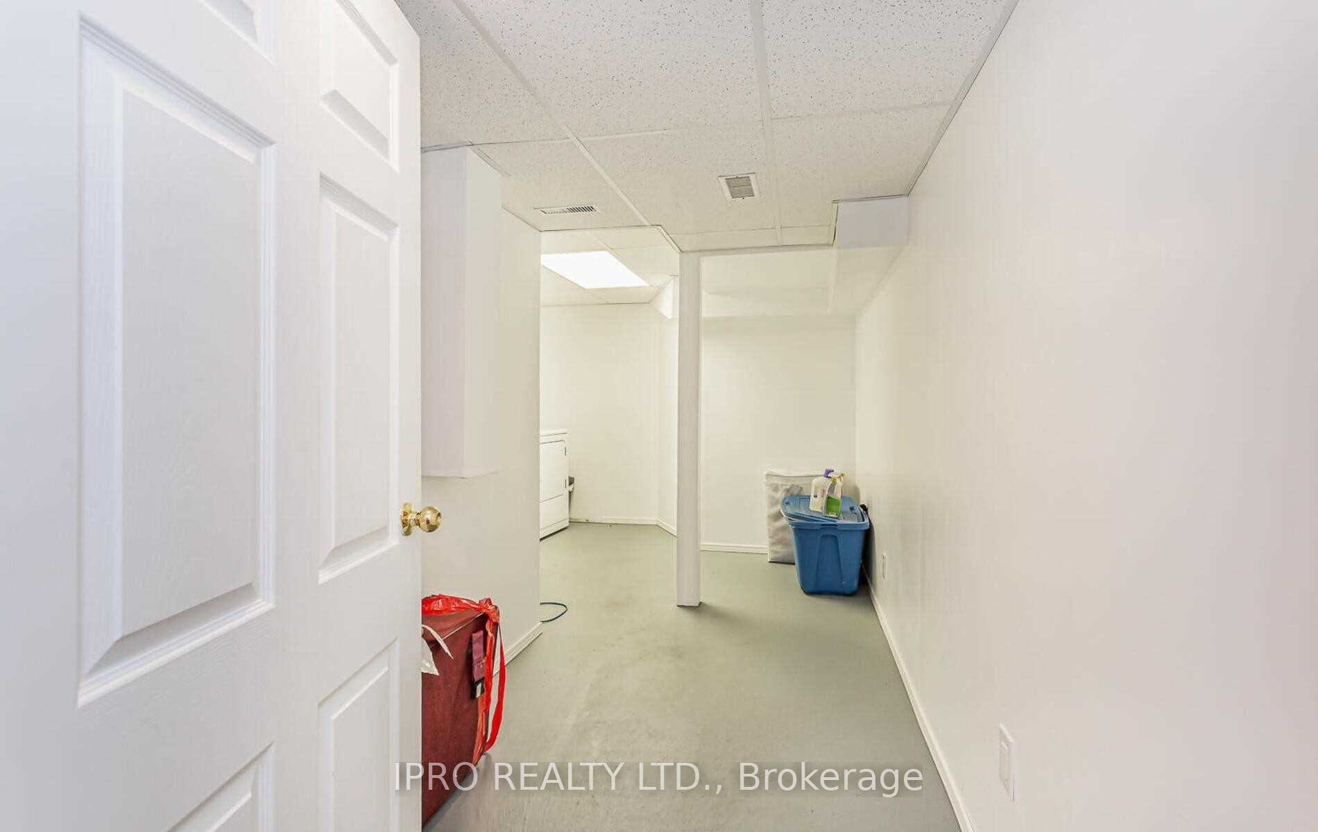 5223 Fairford Cres, #49