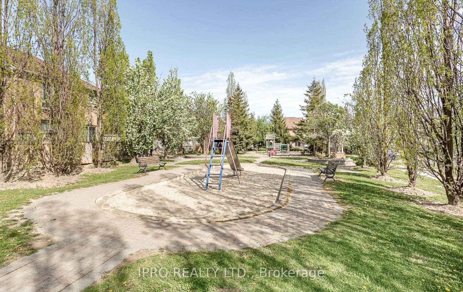 5223 Fairford Cres, #49
