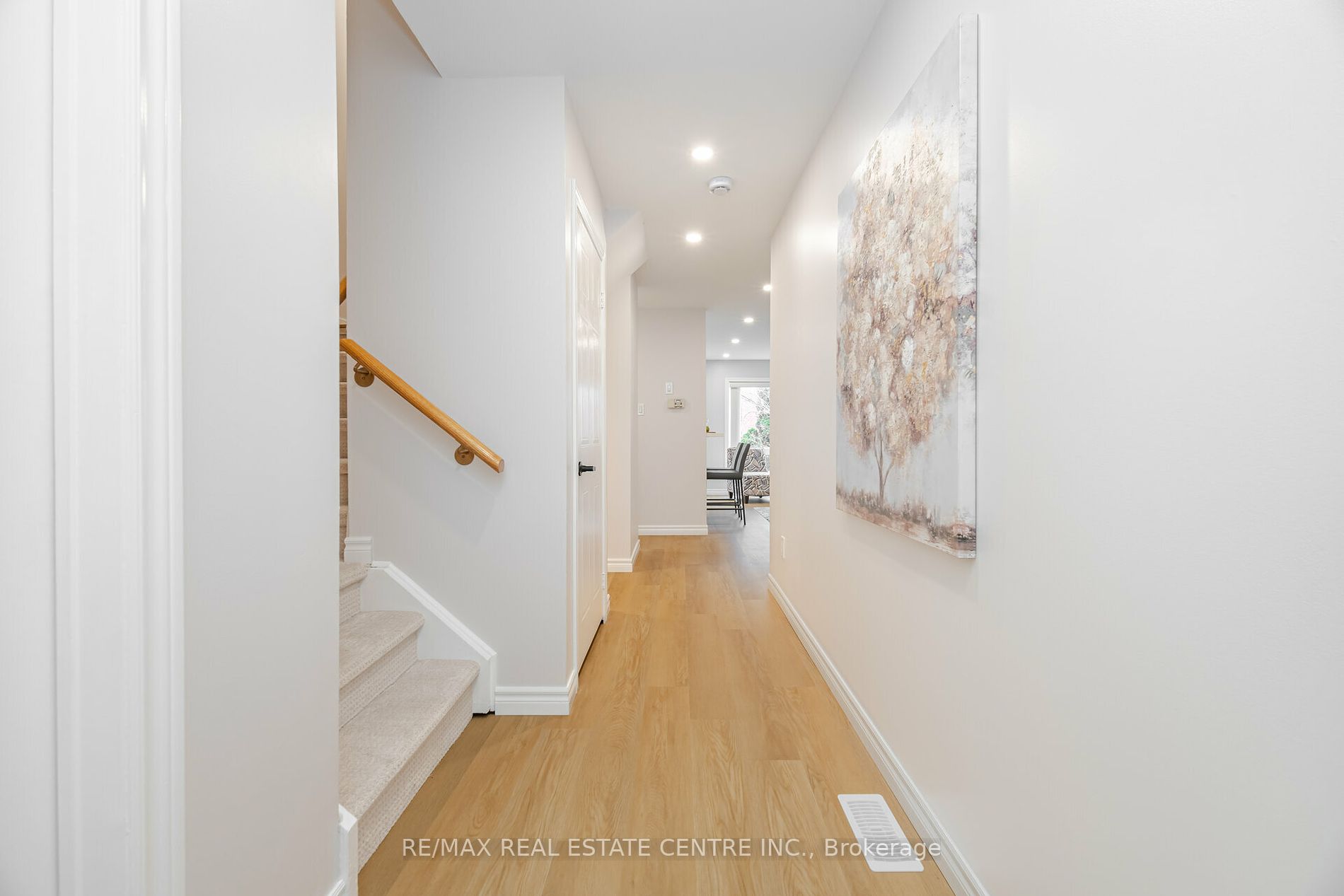 5223 Fairford Cres, #18