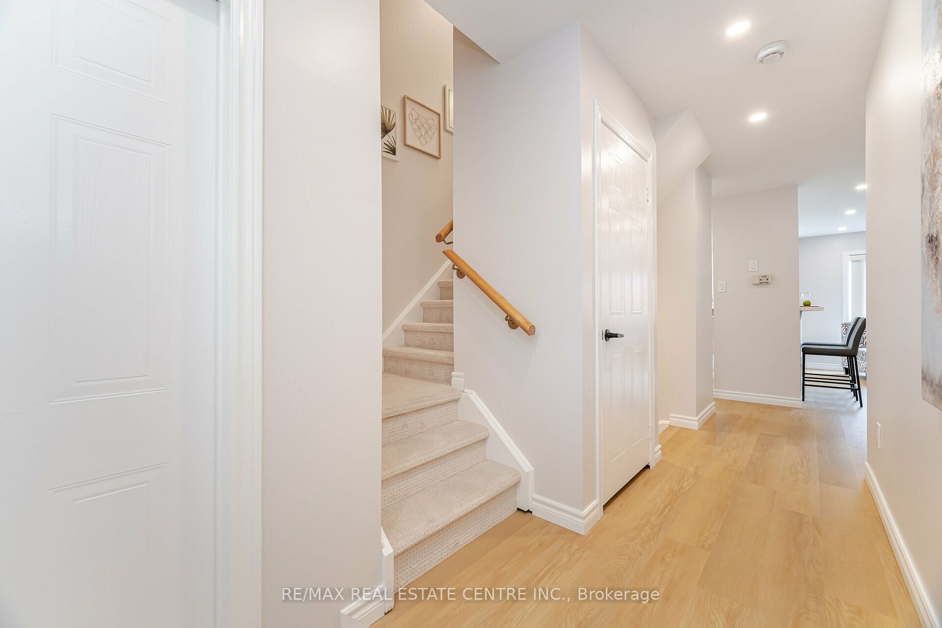 5223 Fairford Cres, #18
