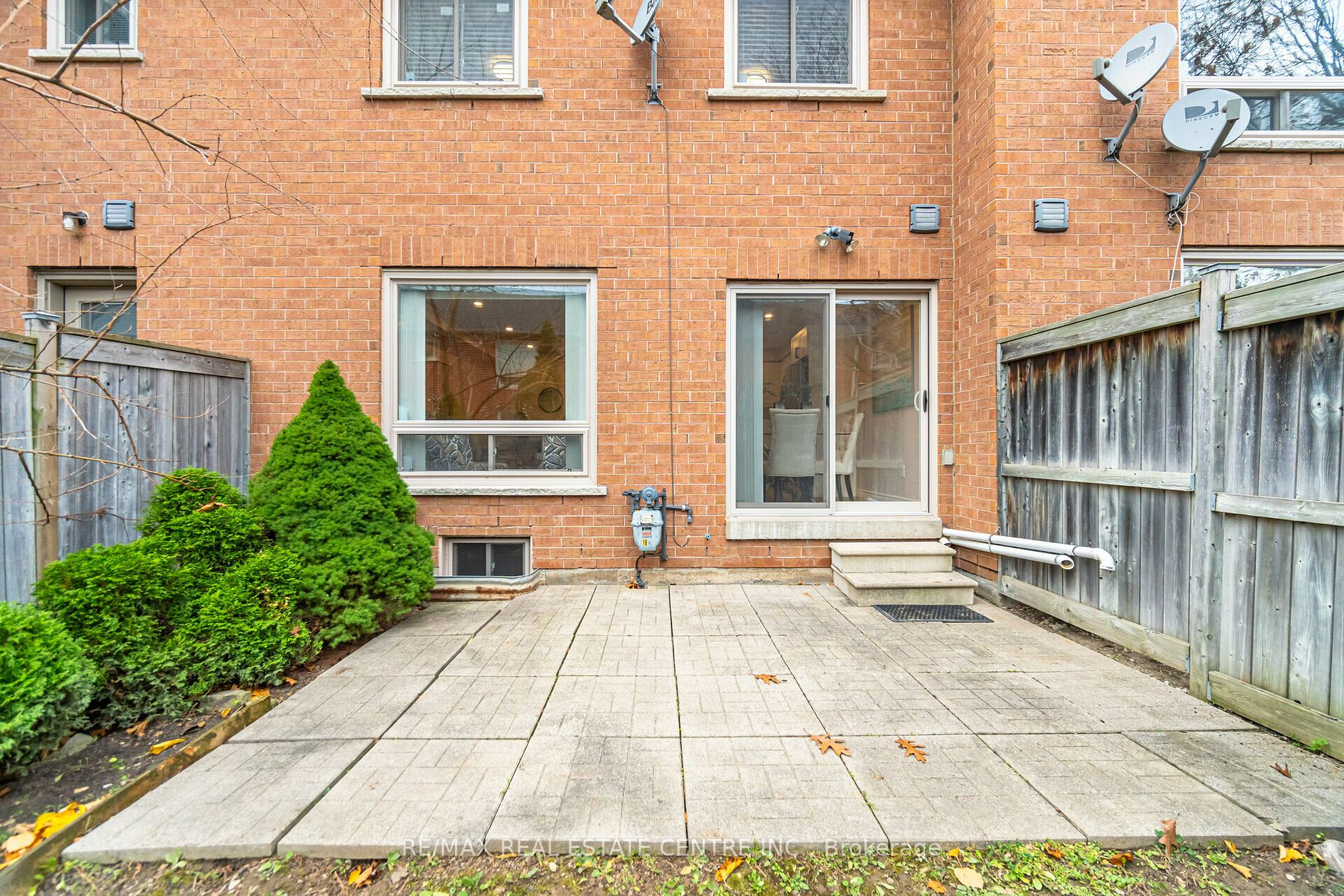 5223 Fairford Cres, #18