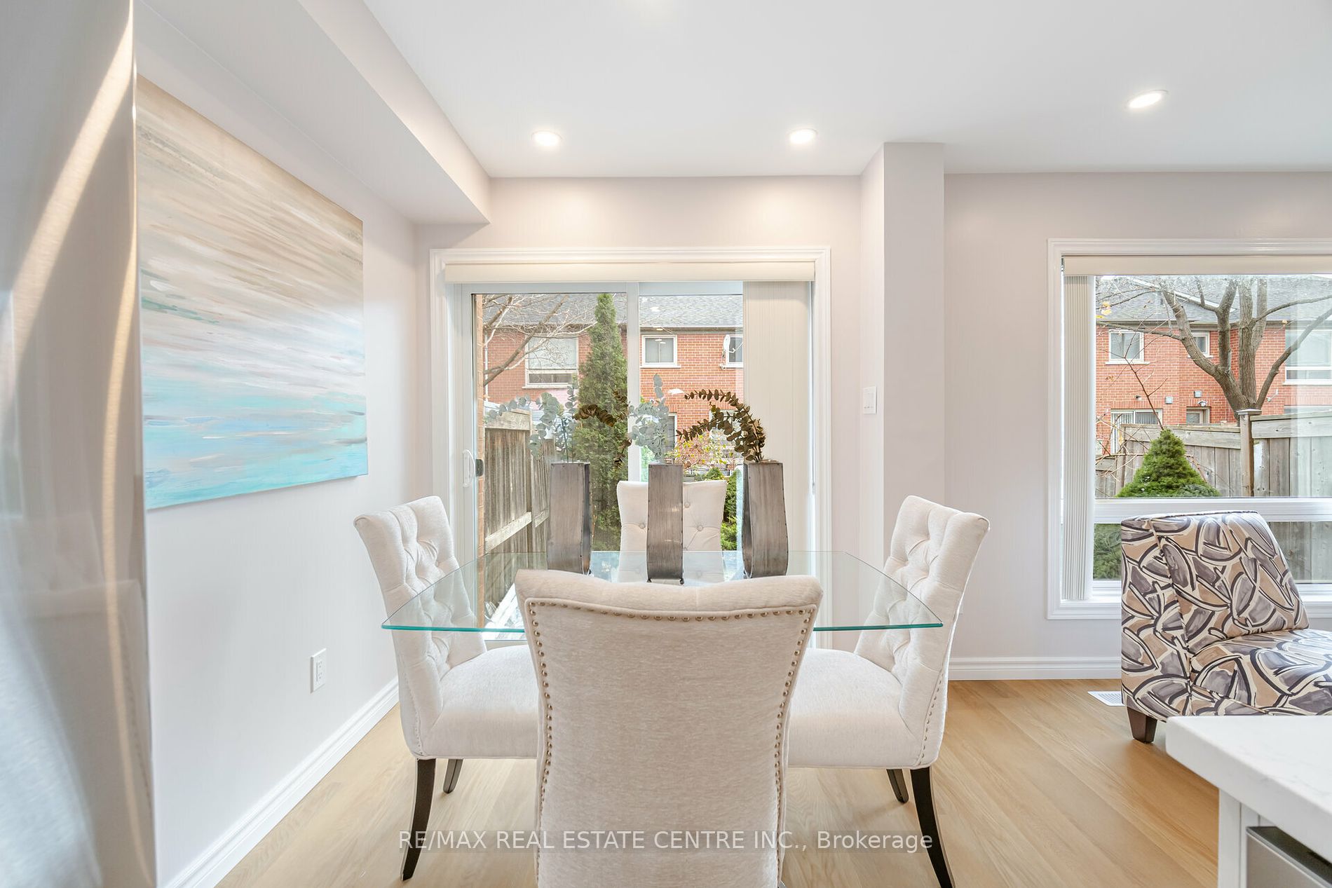 5223 Fairford Cres, #18