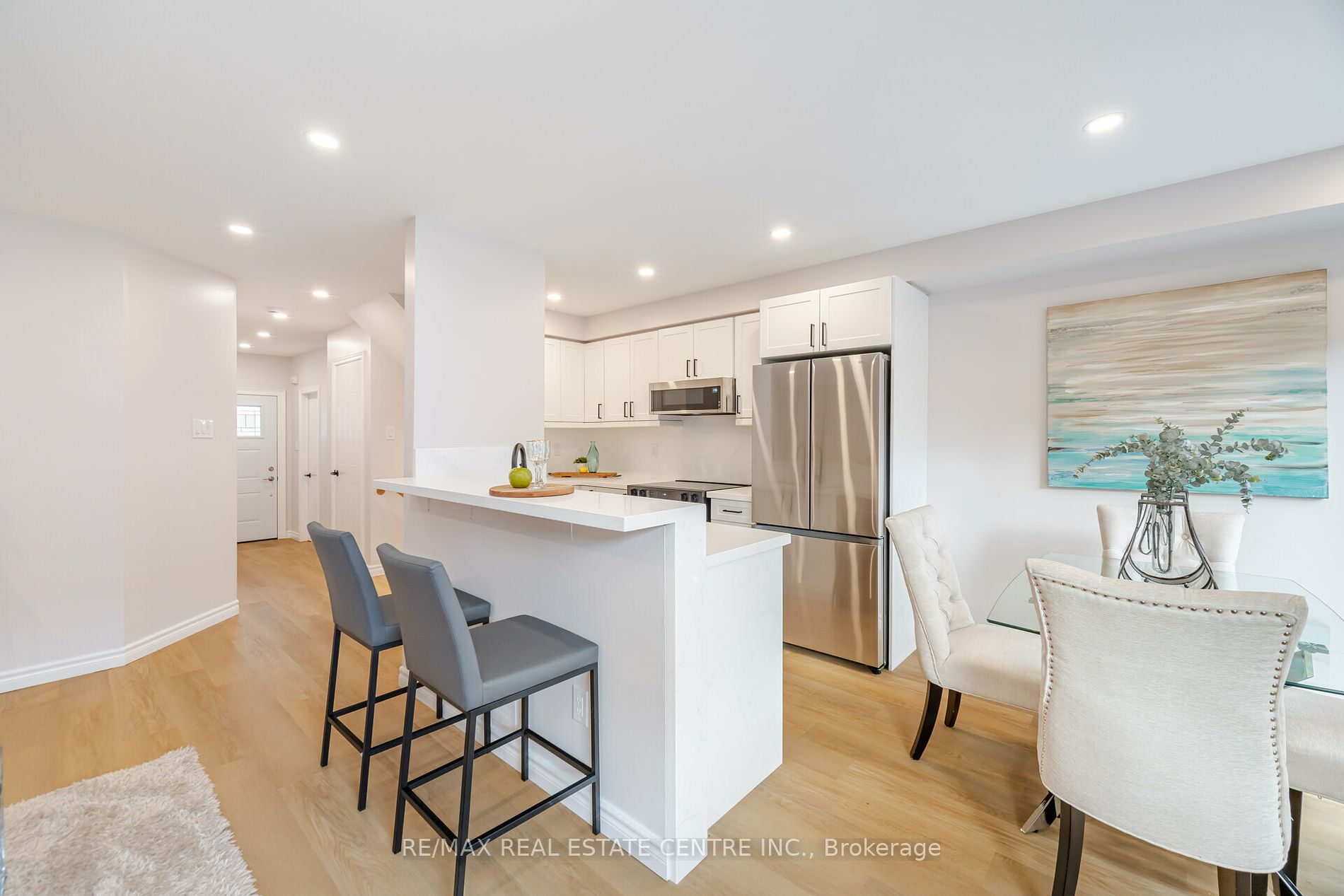 5223 Fairford Cres, #18