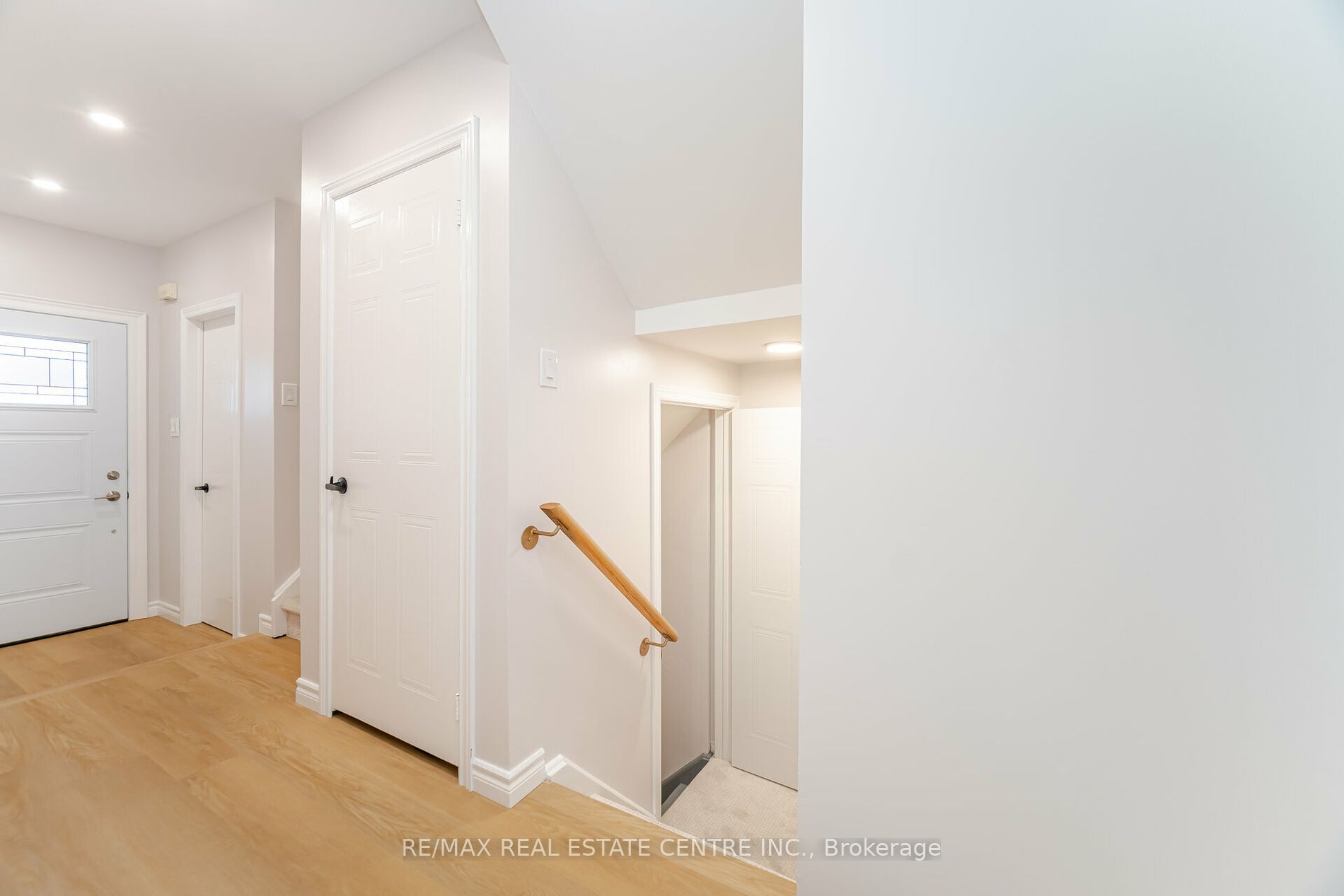 5223 Fairford Cres, #18