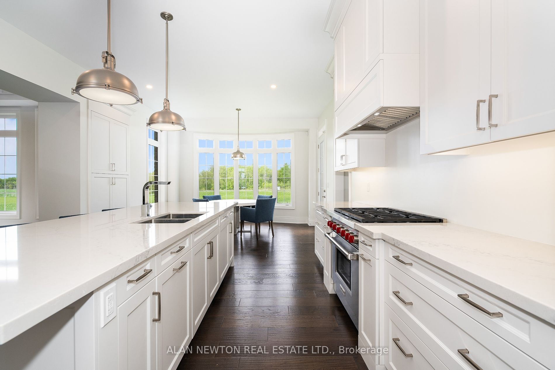 276 Amos Dr