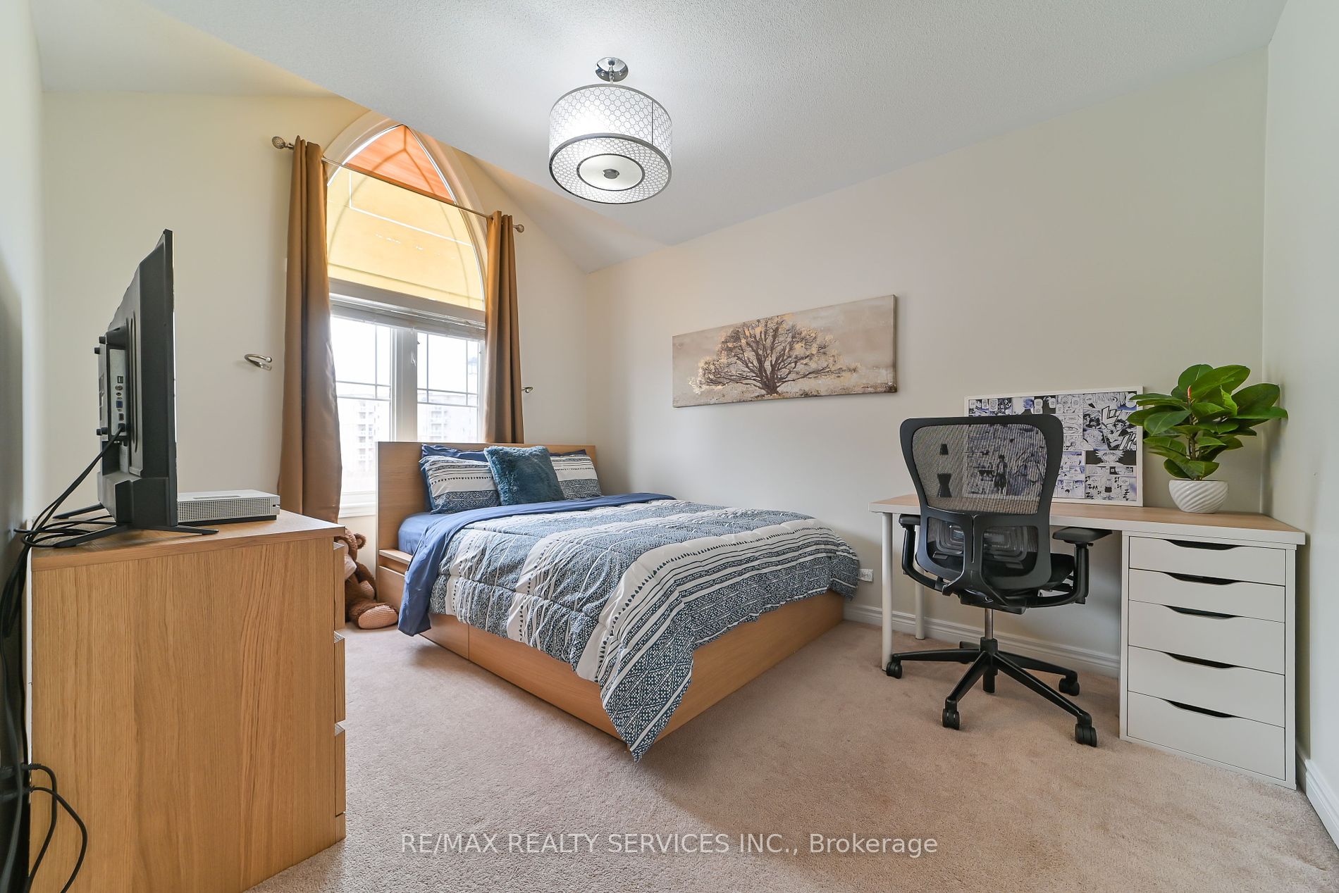 1292 Costigan Rd