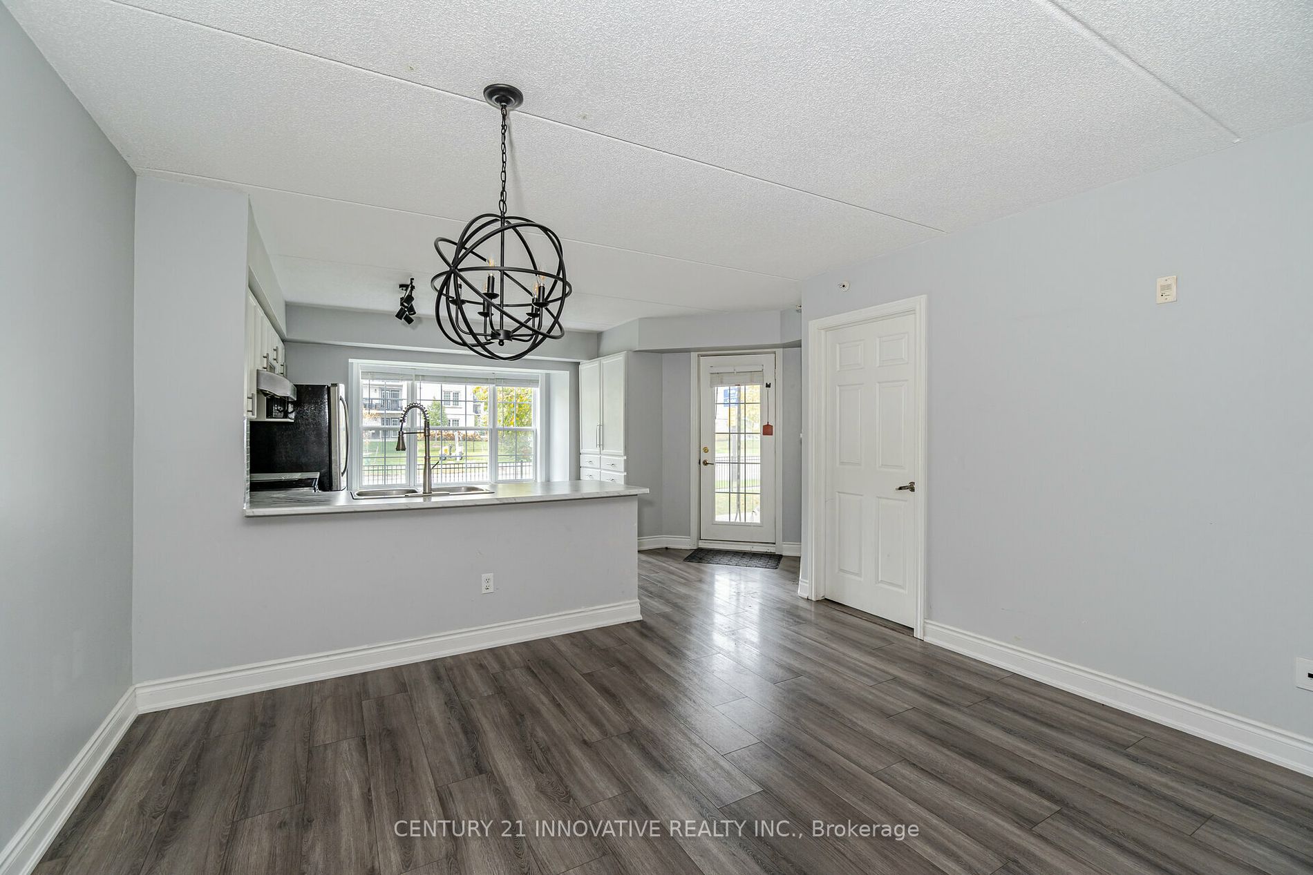 1491 Maple Ave, #111