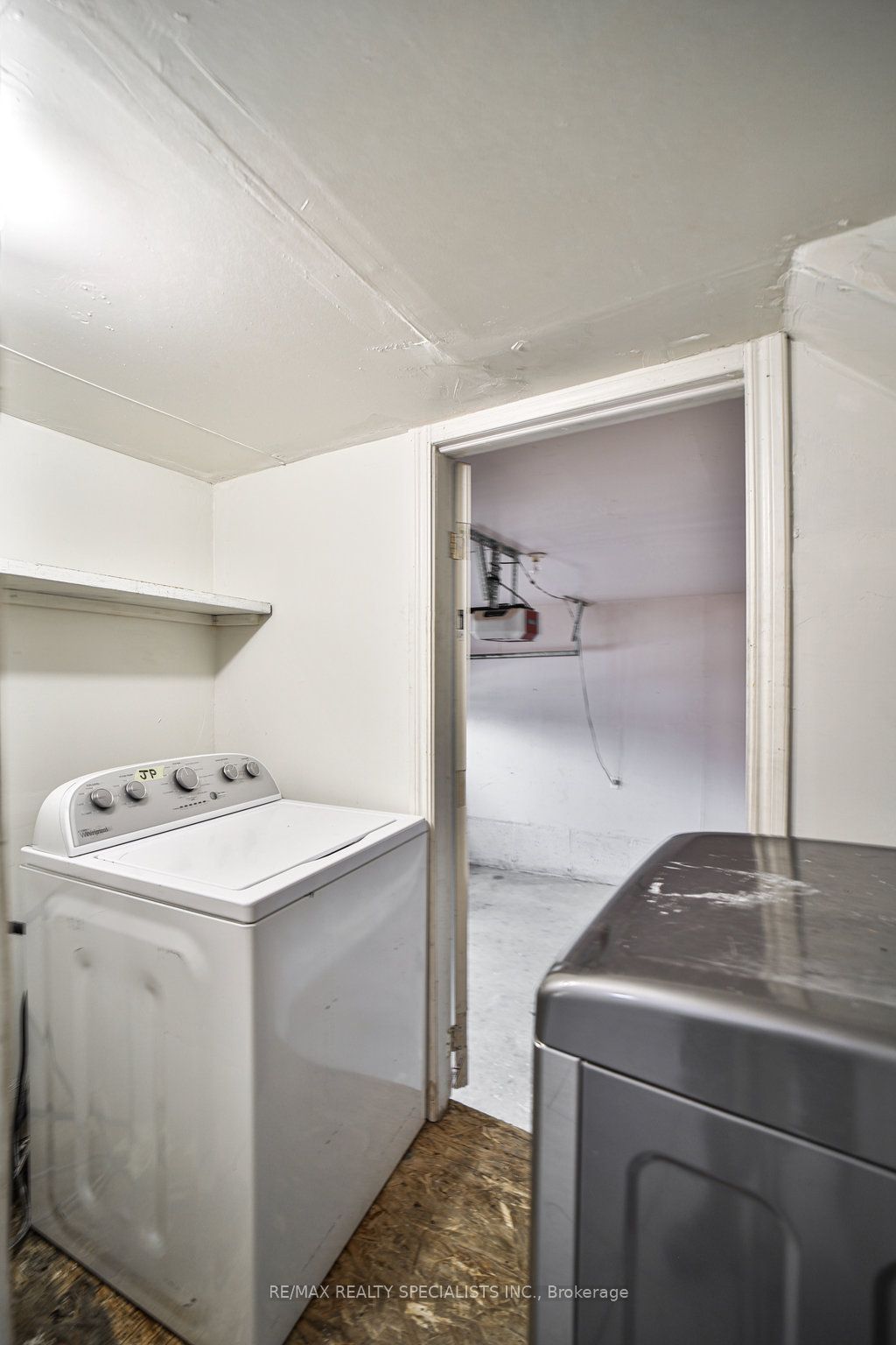 17 Pathmaster Rd