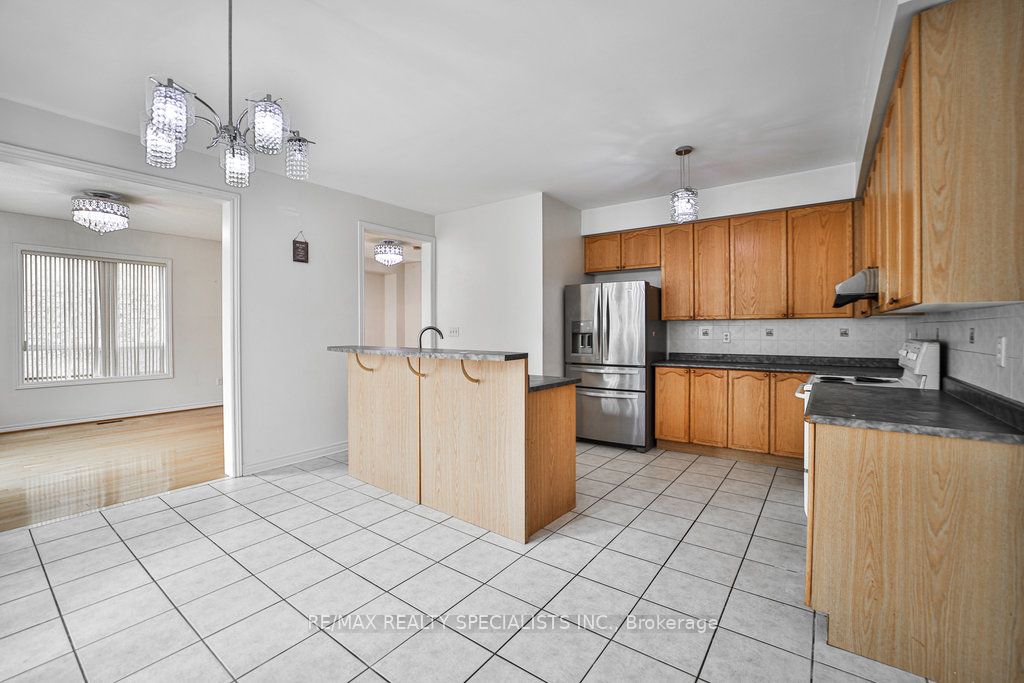 17 Pathmaster Rd