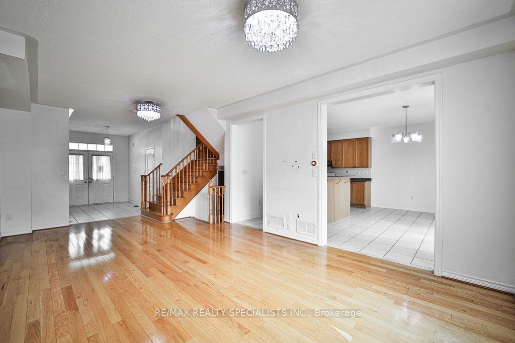 17 Pathmaster Rd