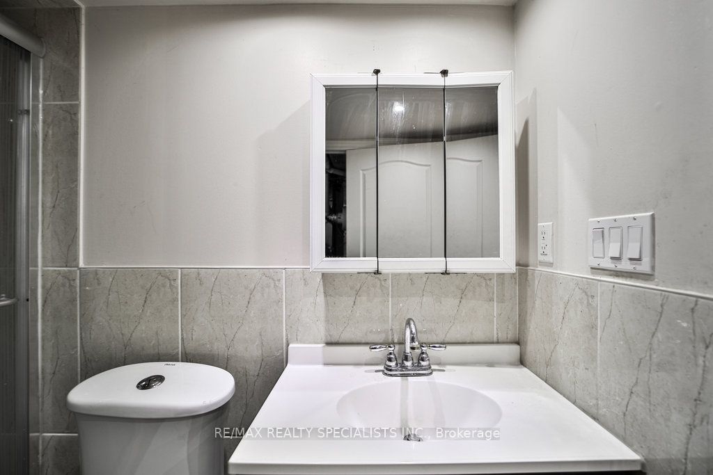 17 Pathmaster Rd
