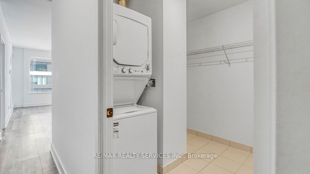 2481 Taunton Rd, #603