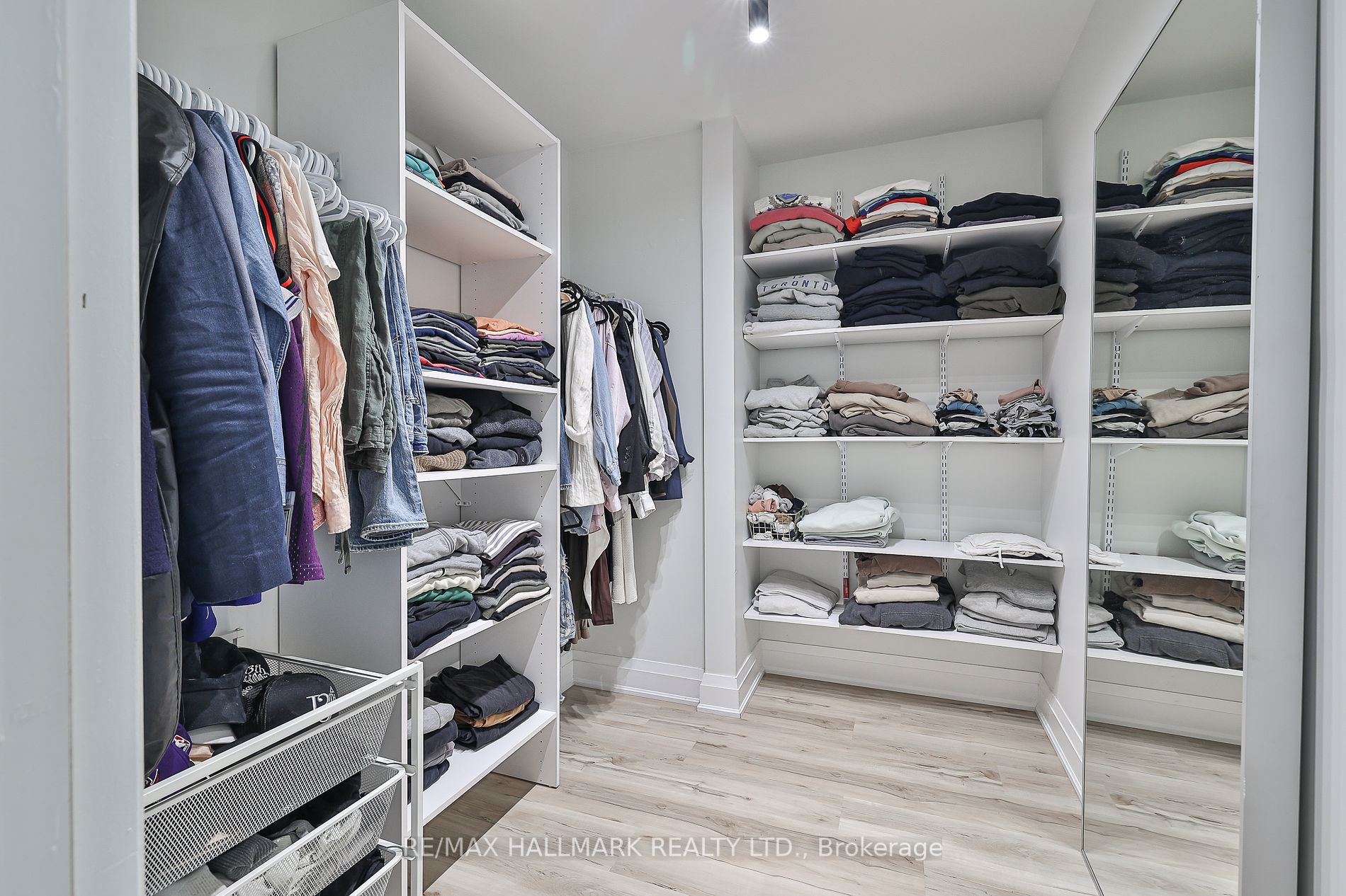 183 Willowridge Rd