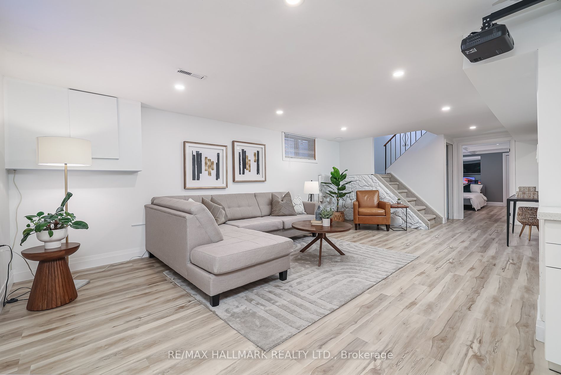 183 Willowridge Rd