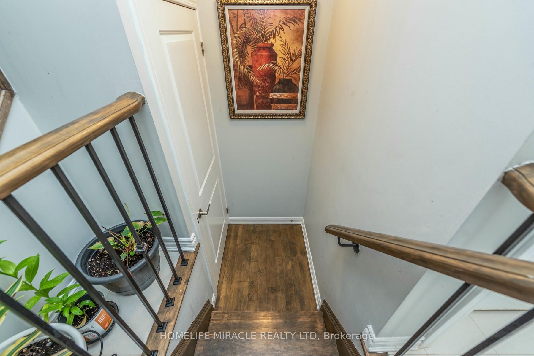 310 Jean Landing