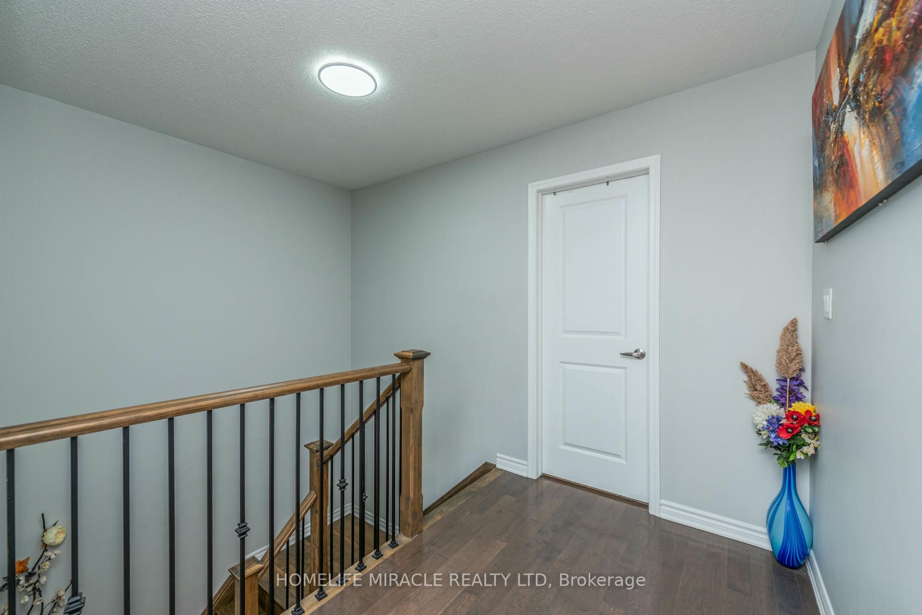 310 Jean Landing