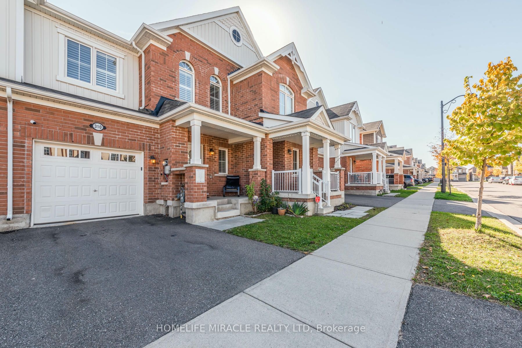310 Jean Landing