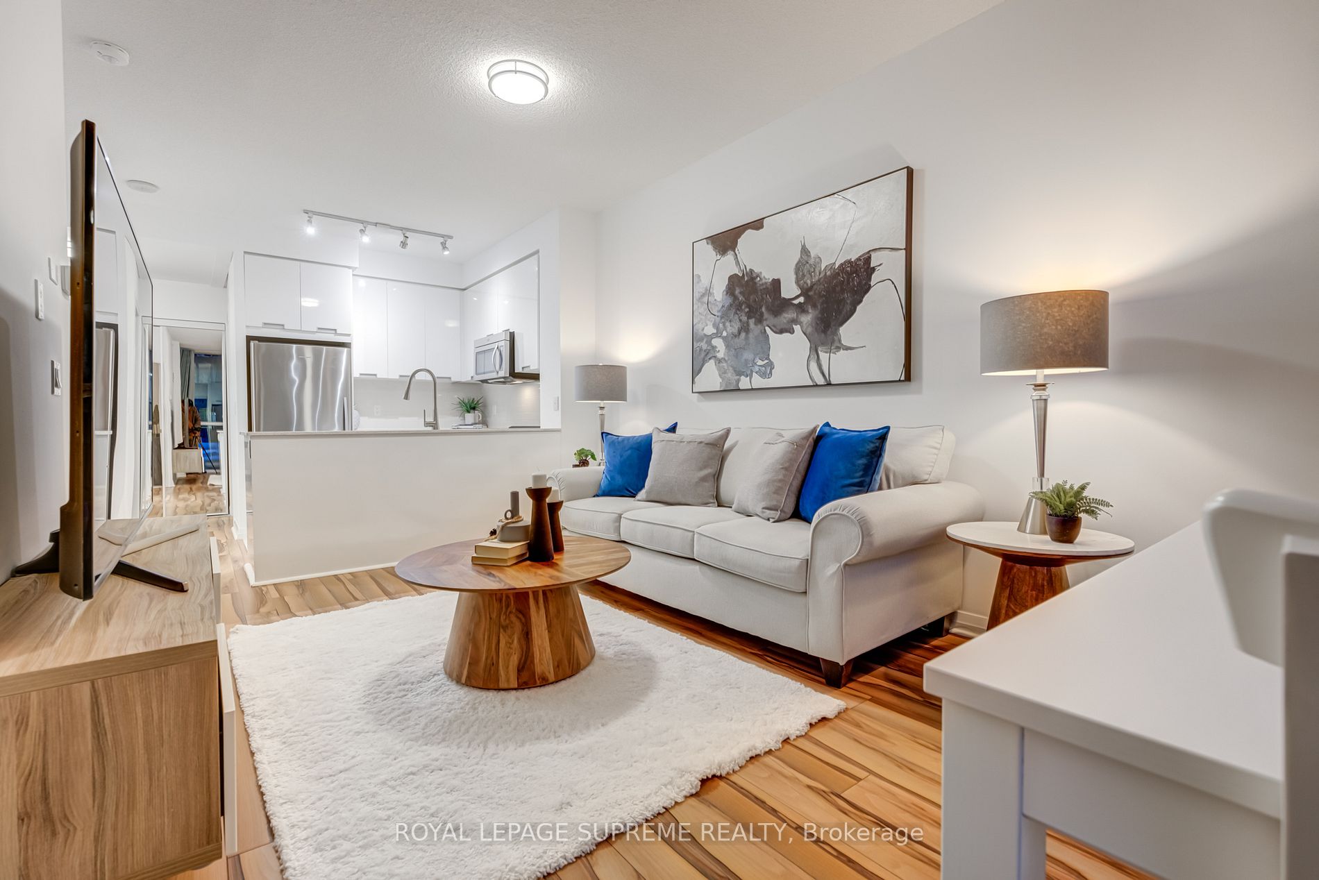 75 Eglinton Ave W, #601