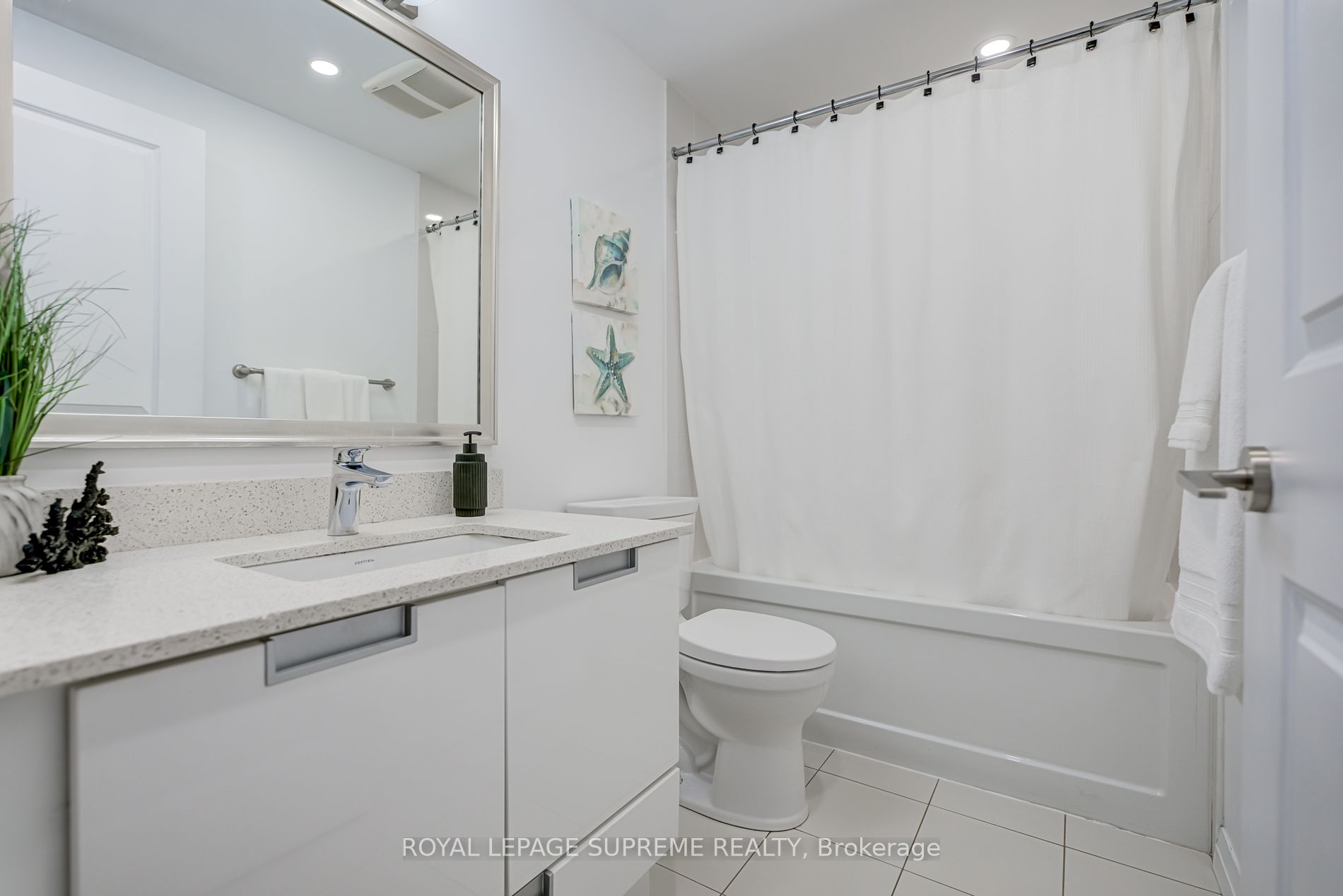 75 Eglinton Ave W, #601