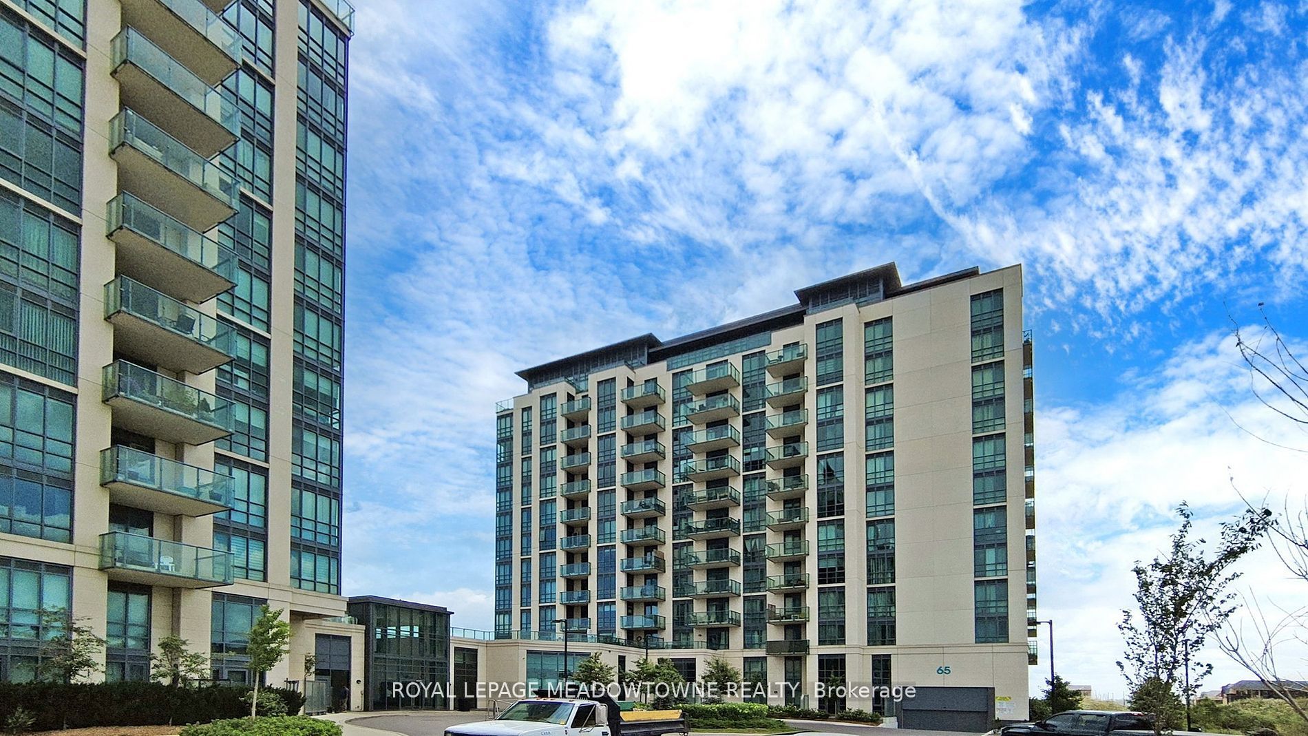 65 Yorkland Blvd, #206