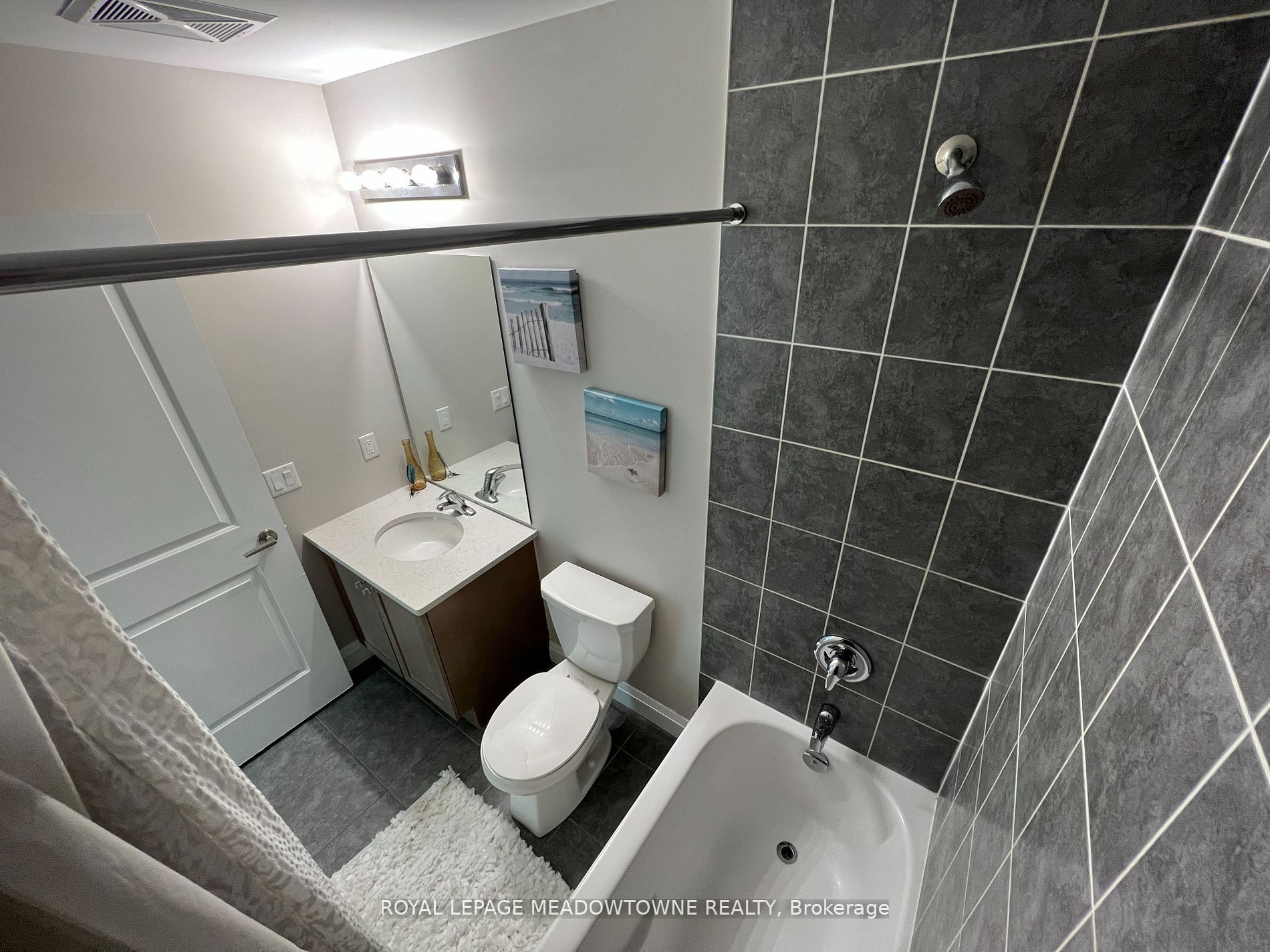 65 Yorkland Blvd, #206