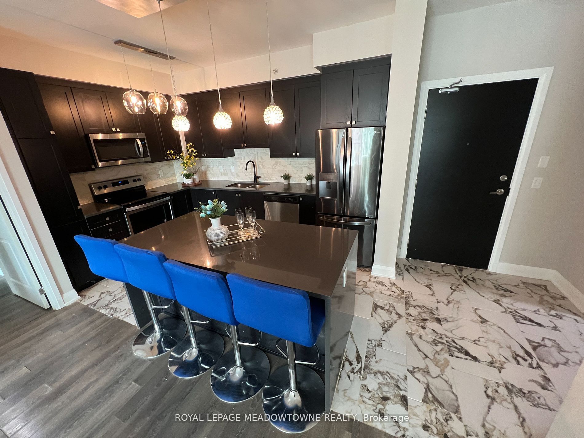 65 Yorkland Blvd, #206