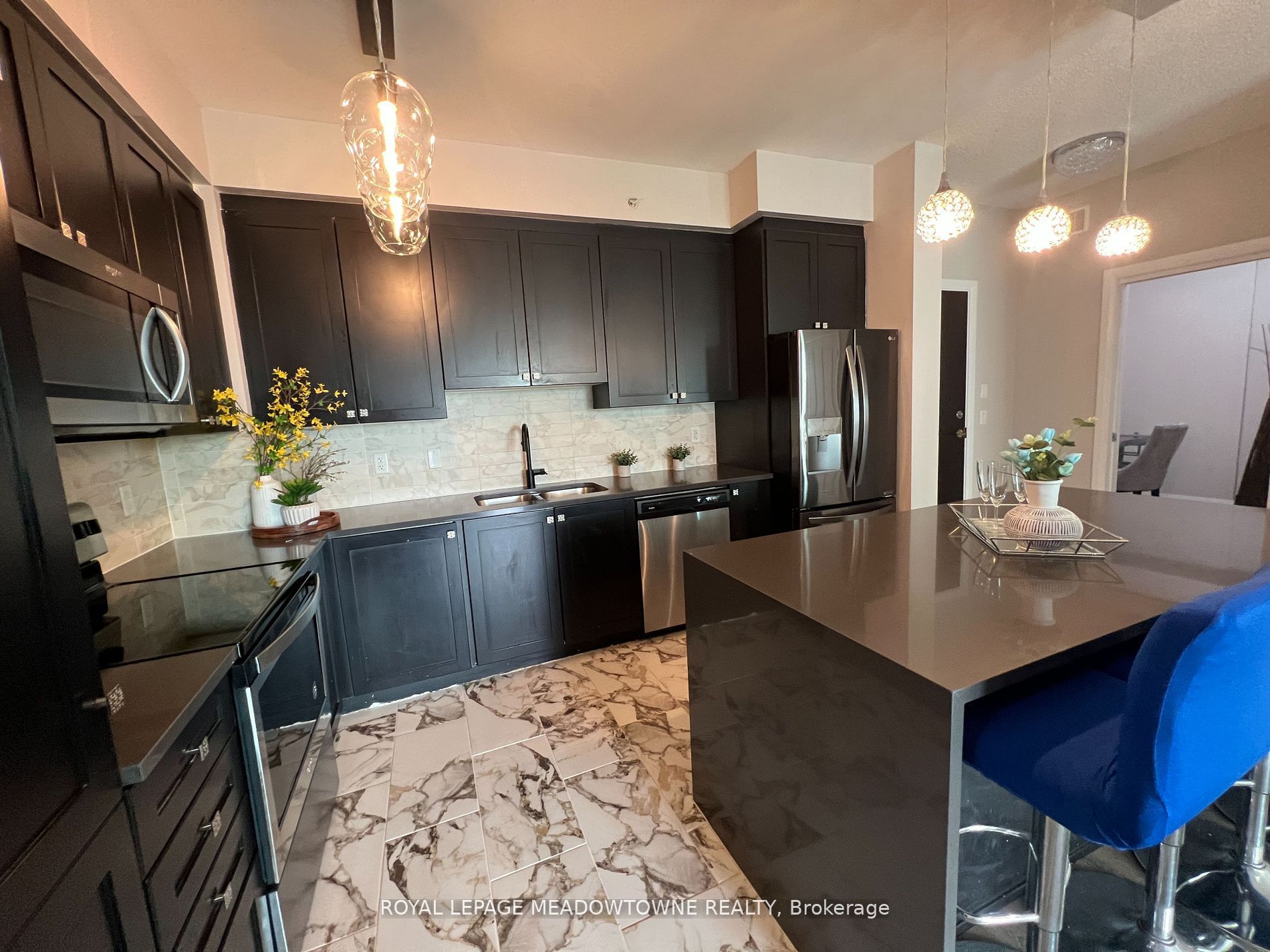 65 Yorkland Blvd, #206