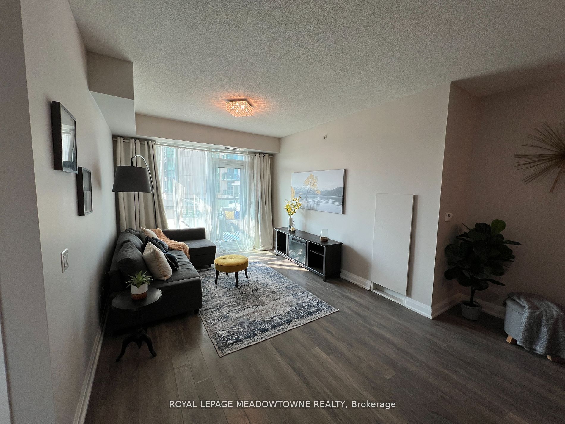 65 Yorkland Blvd, #206
