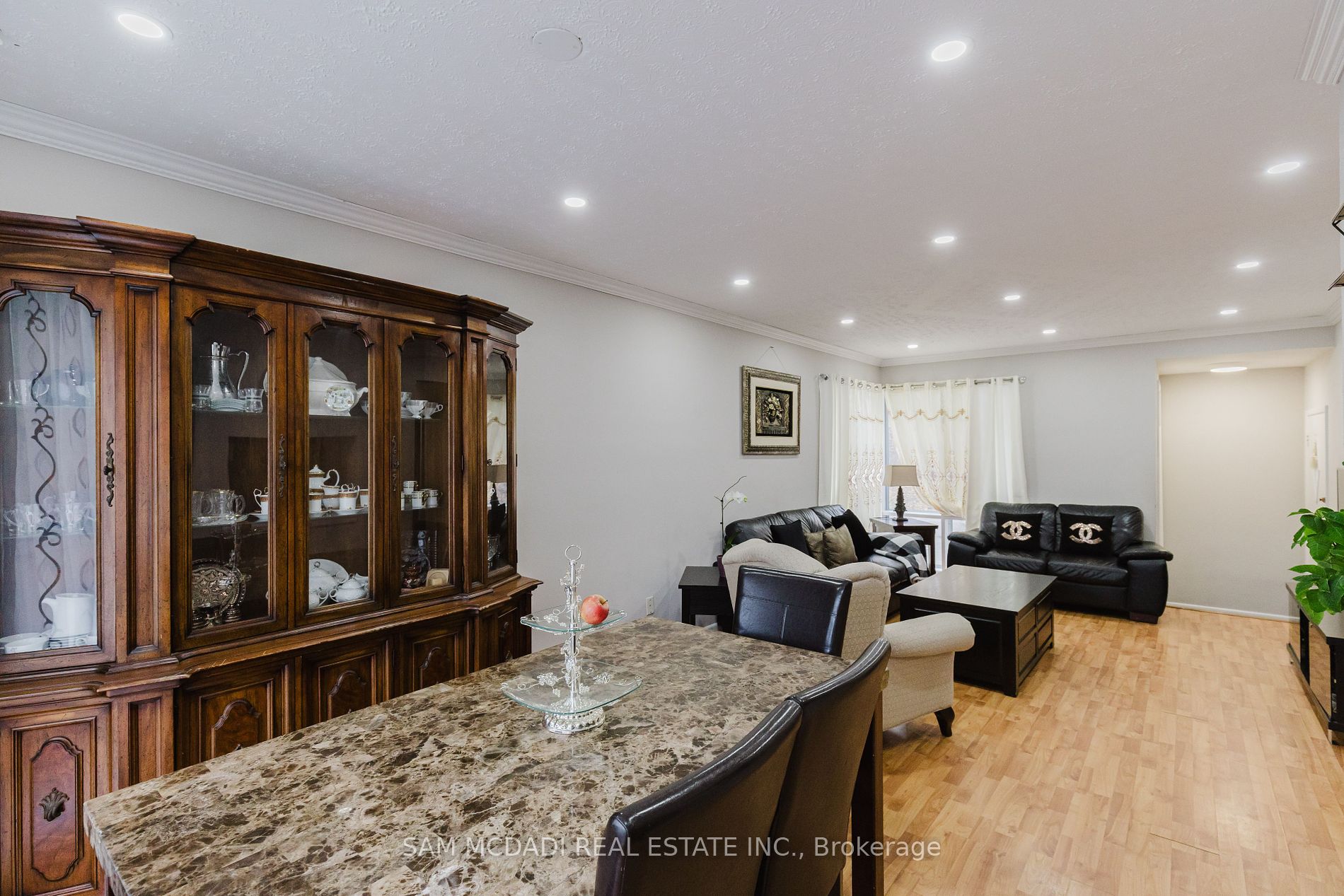 473 Samford Pl