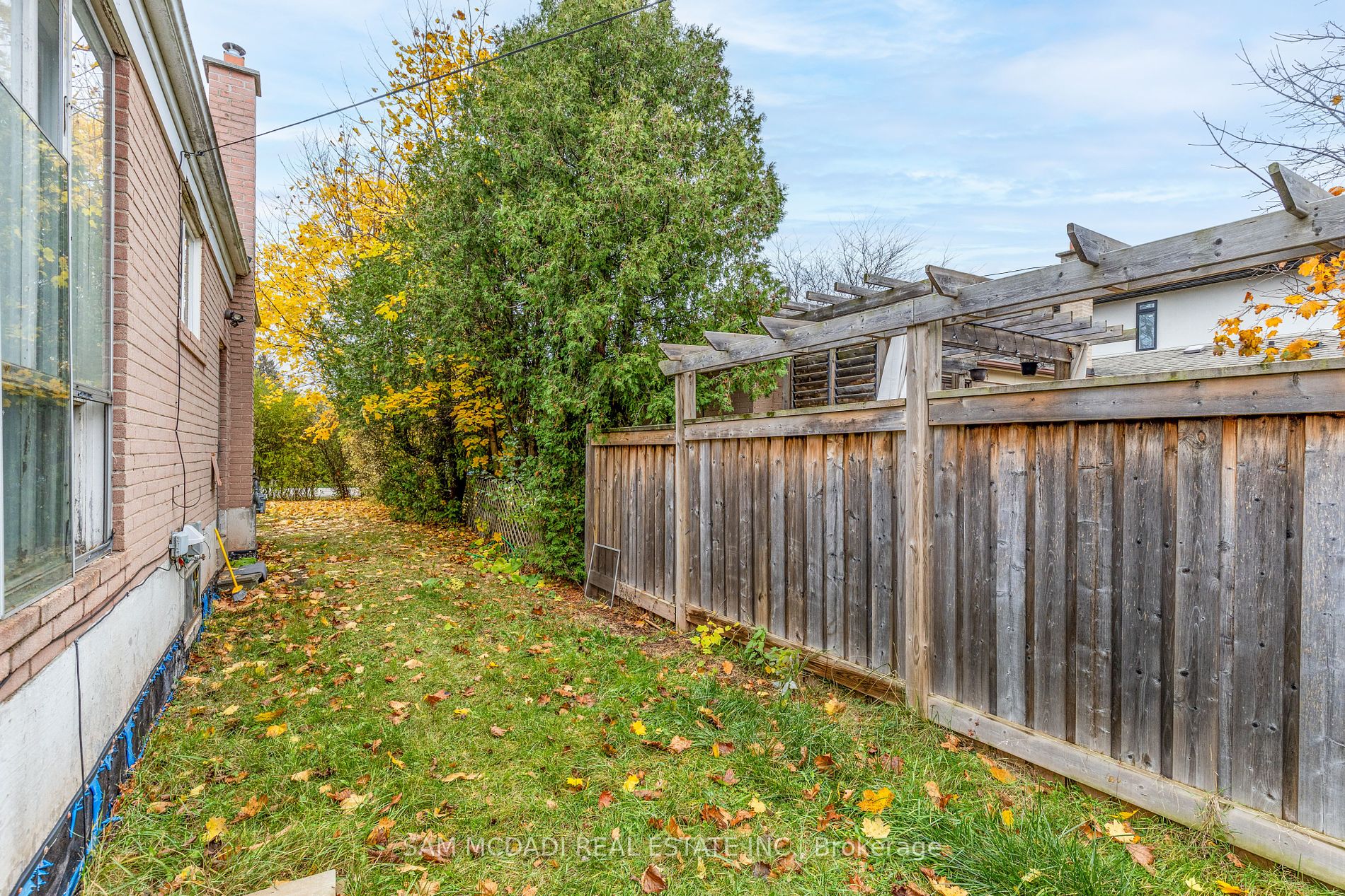 473 Samford Pl