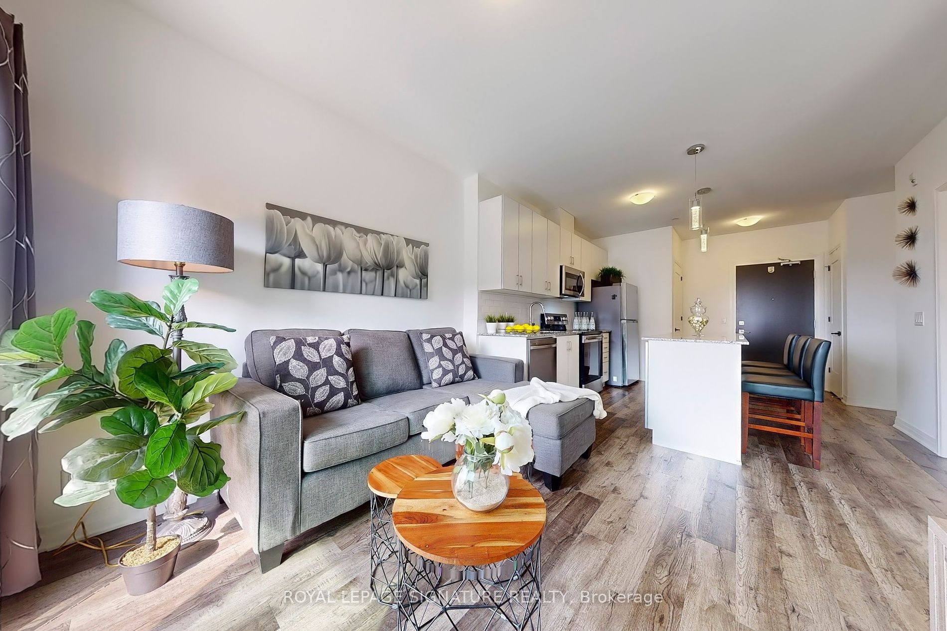 102 Grovewood Common, #405