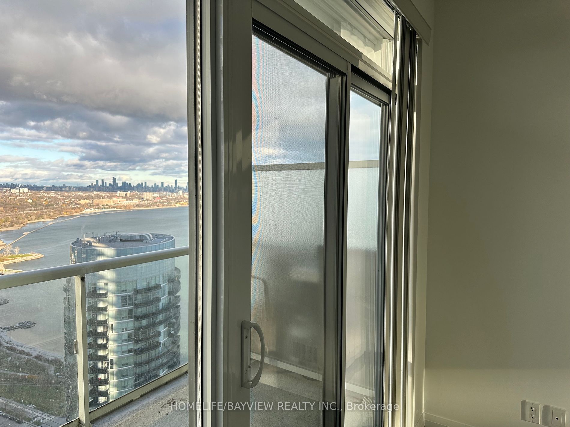 56 Annie Craig Dr, #4009